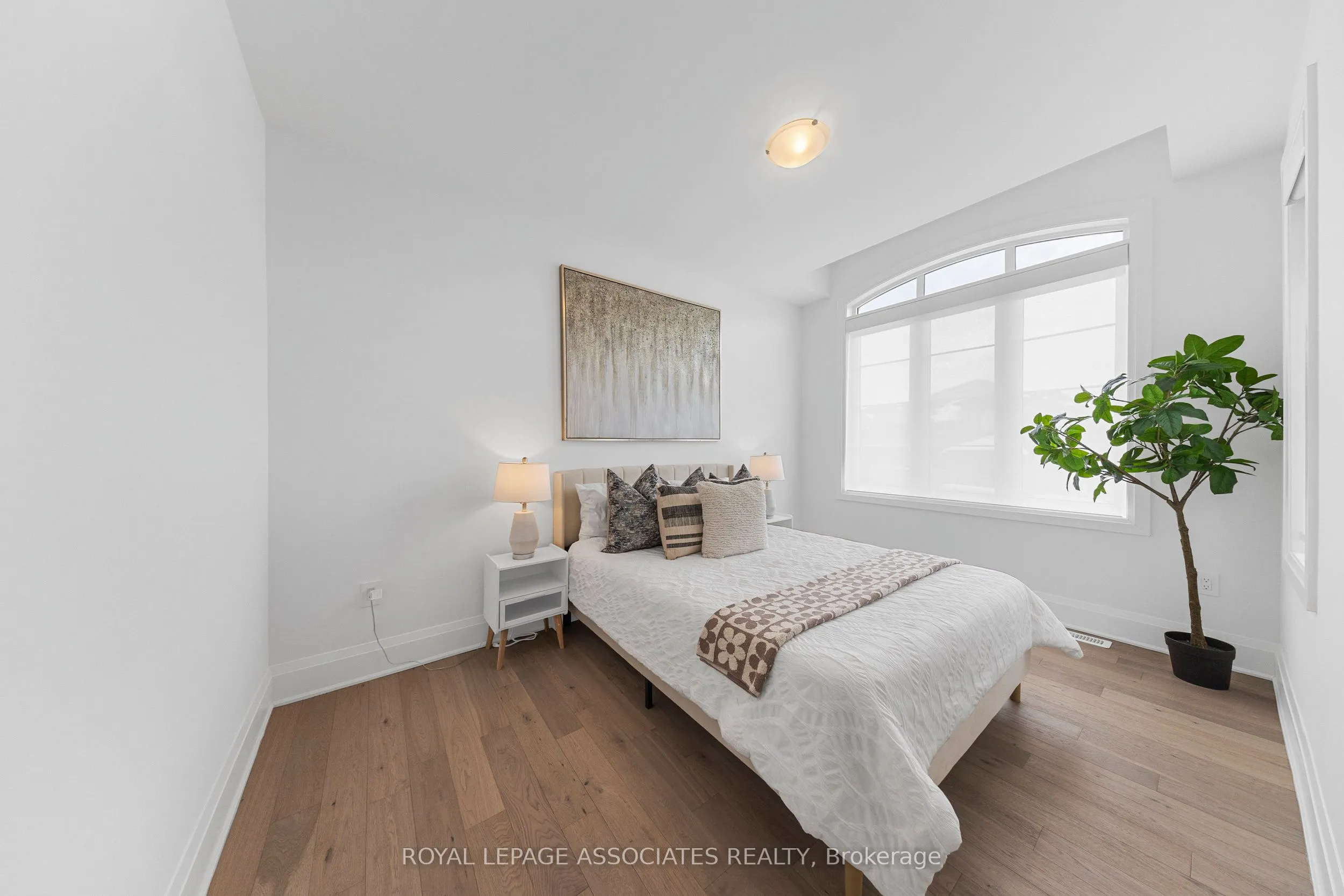 3089 Paperbirch Trail