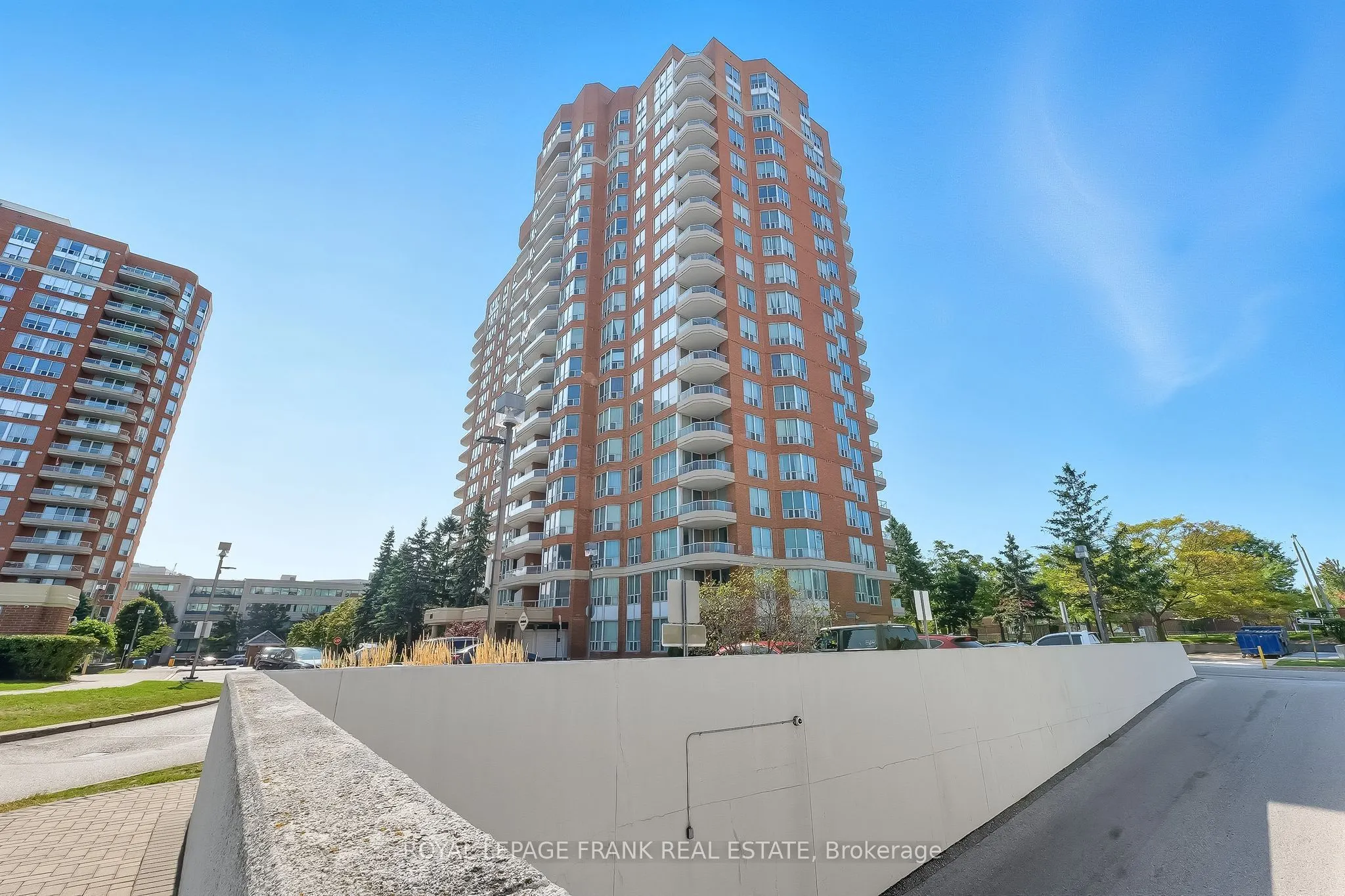 400 McLevin Avenue, #1812