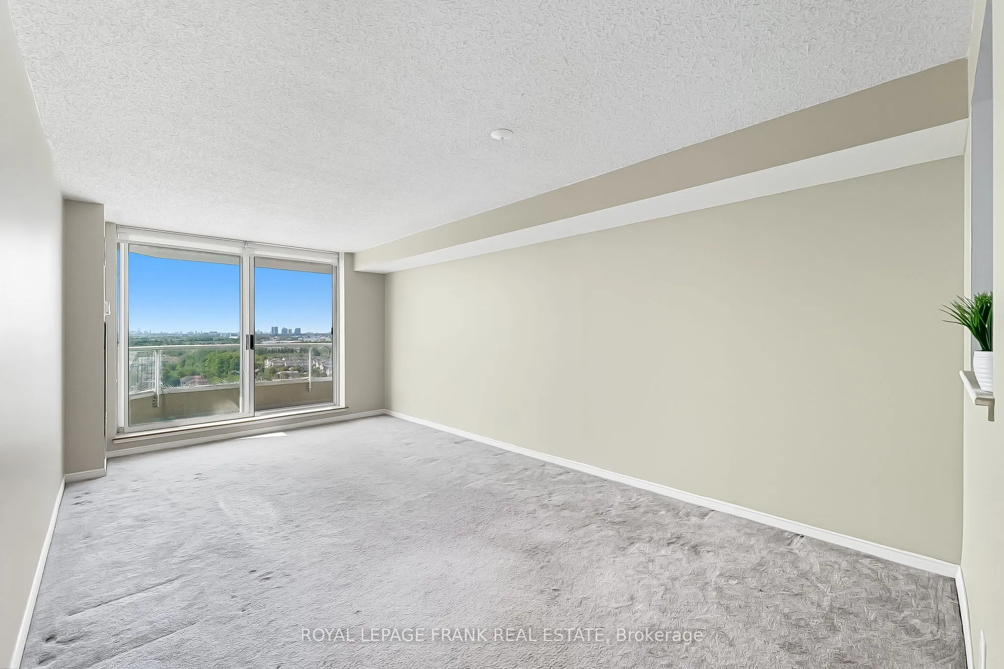 400 McLevin Avenue, #1812