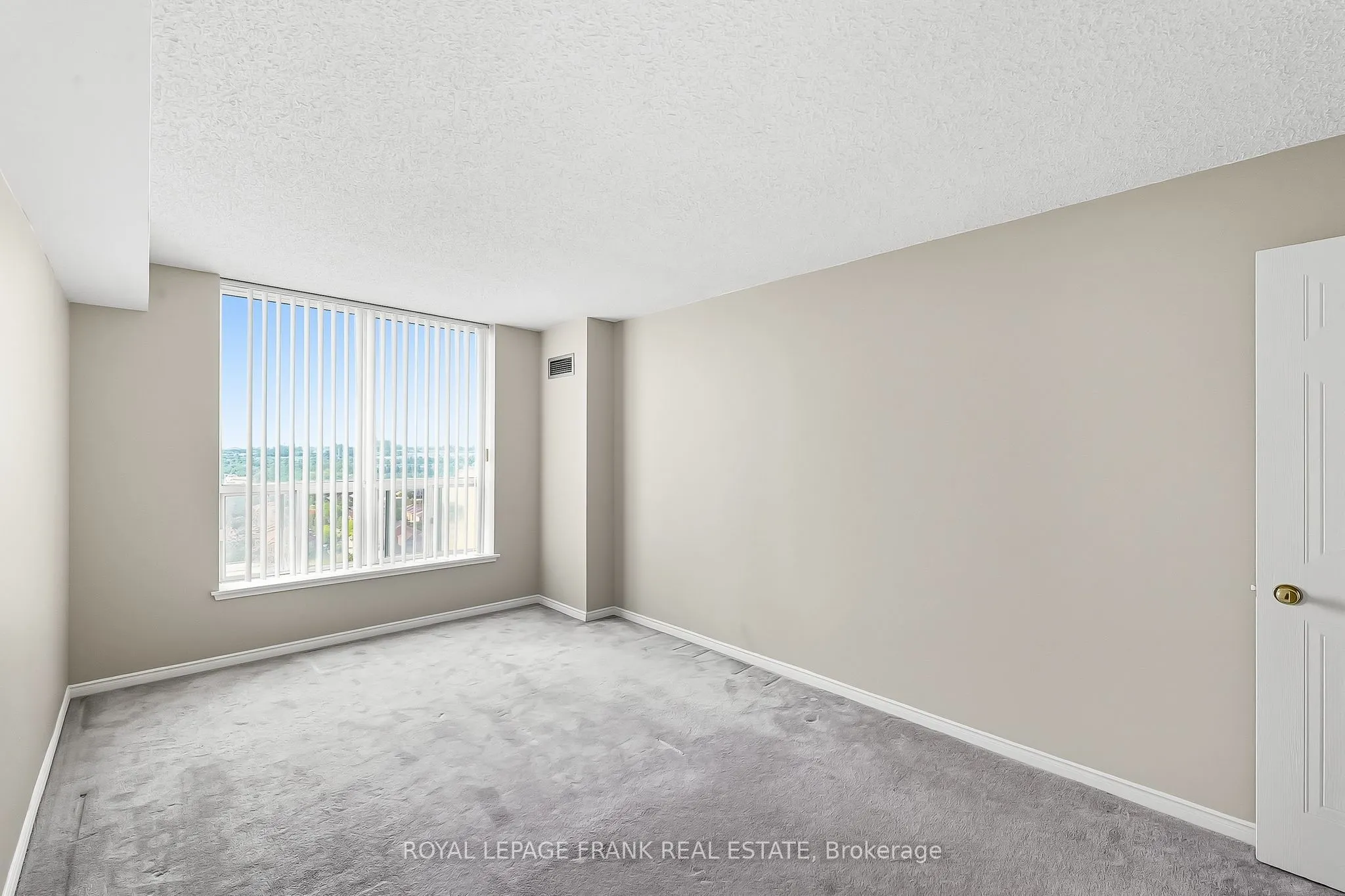 400 McLevin Avenue, #1812