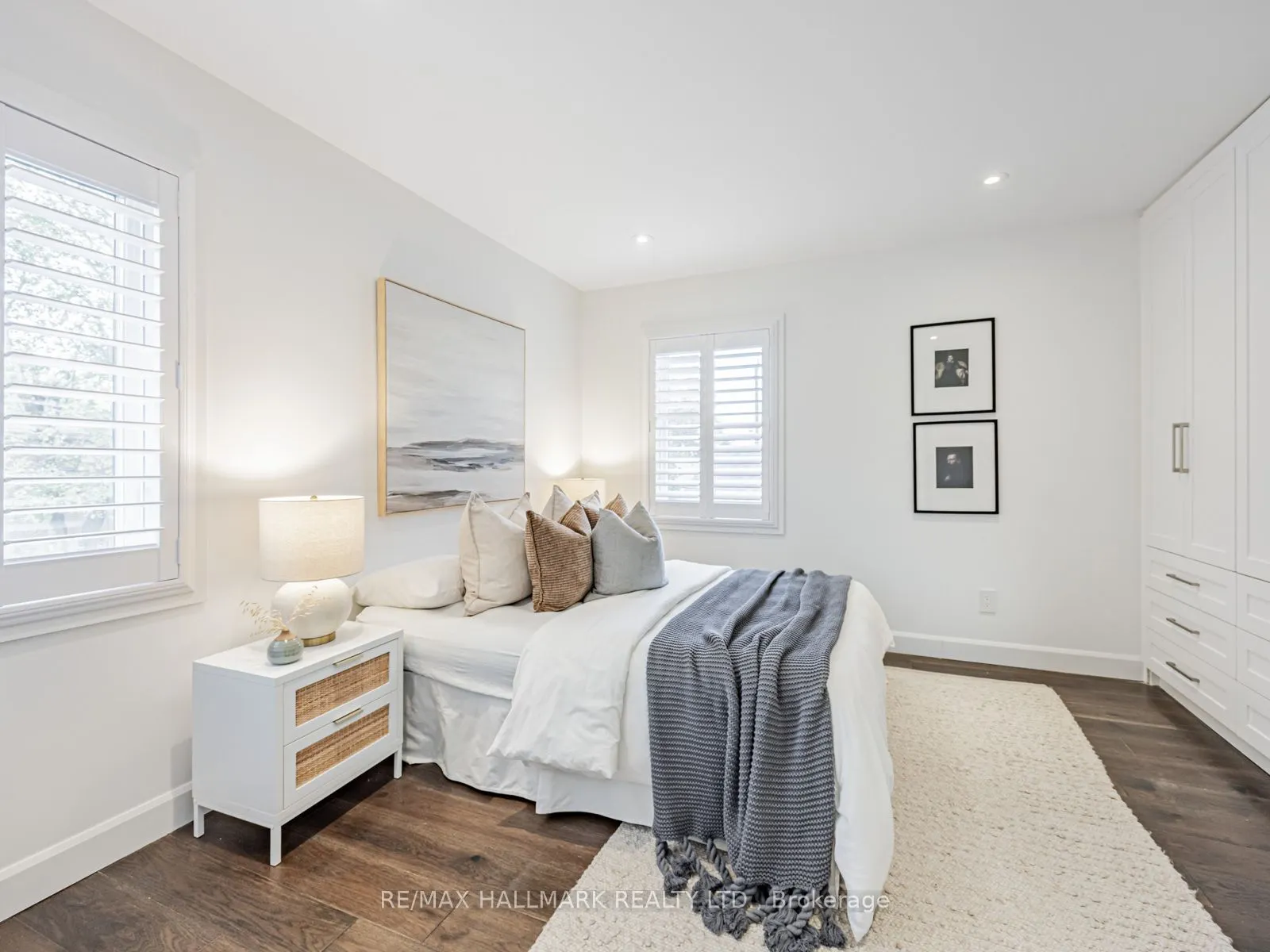 12 Leagrove Crescent