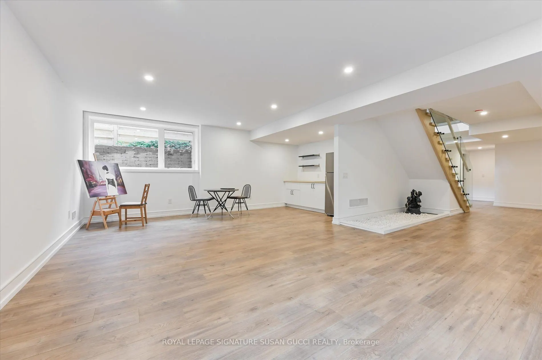 36 Glenshaw Crescent