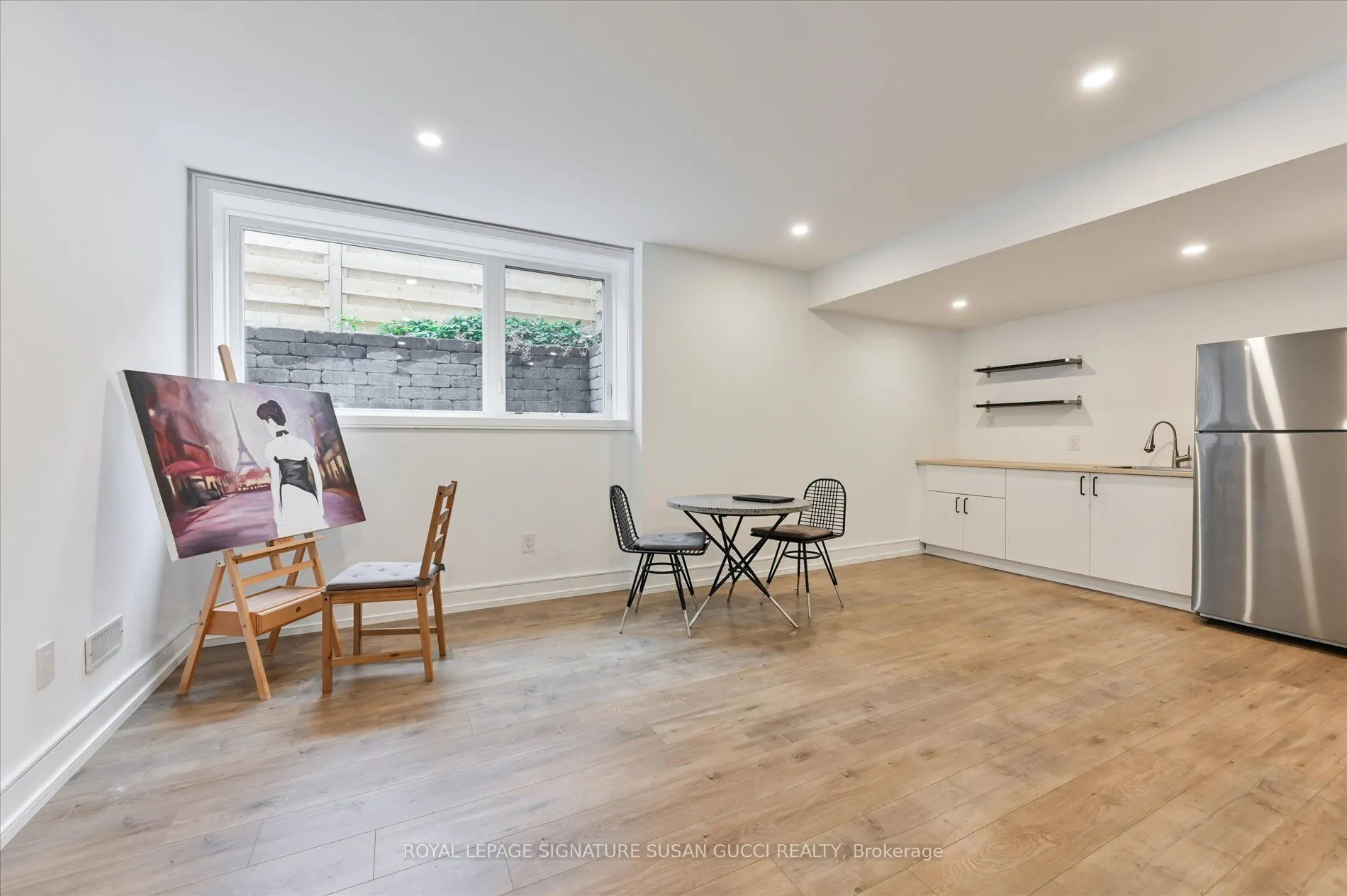 36 Glenshaw Crescent