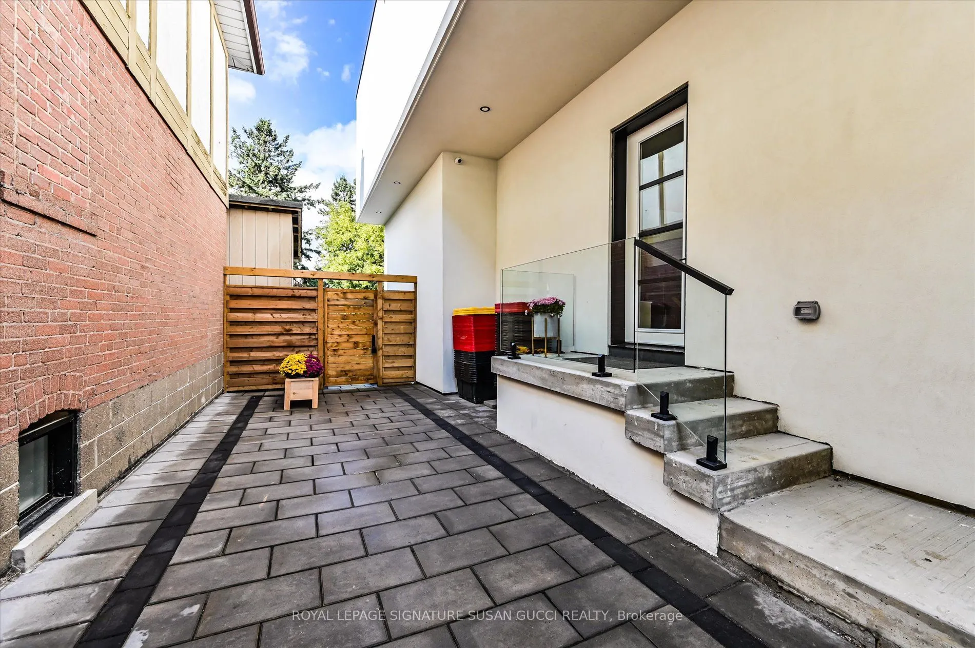 36 Glenshaw Crescent