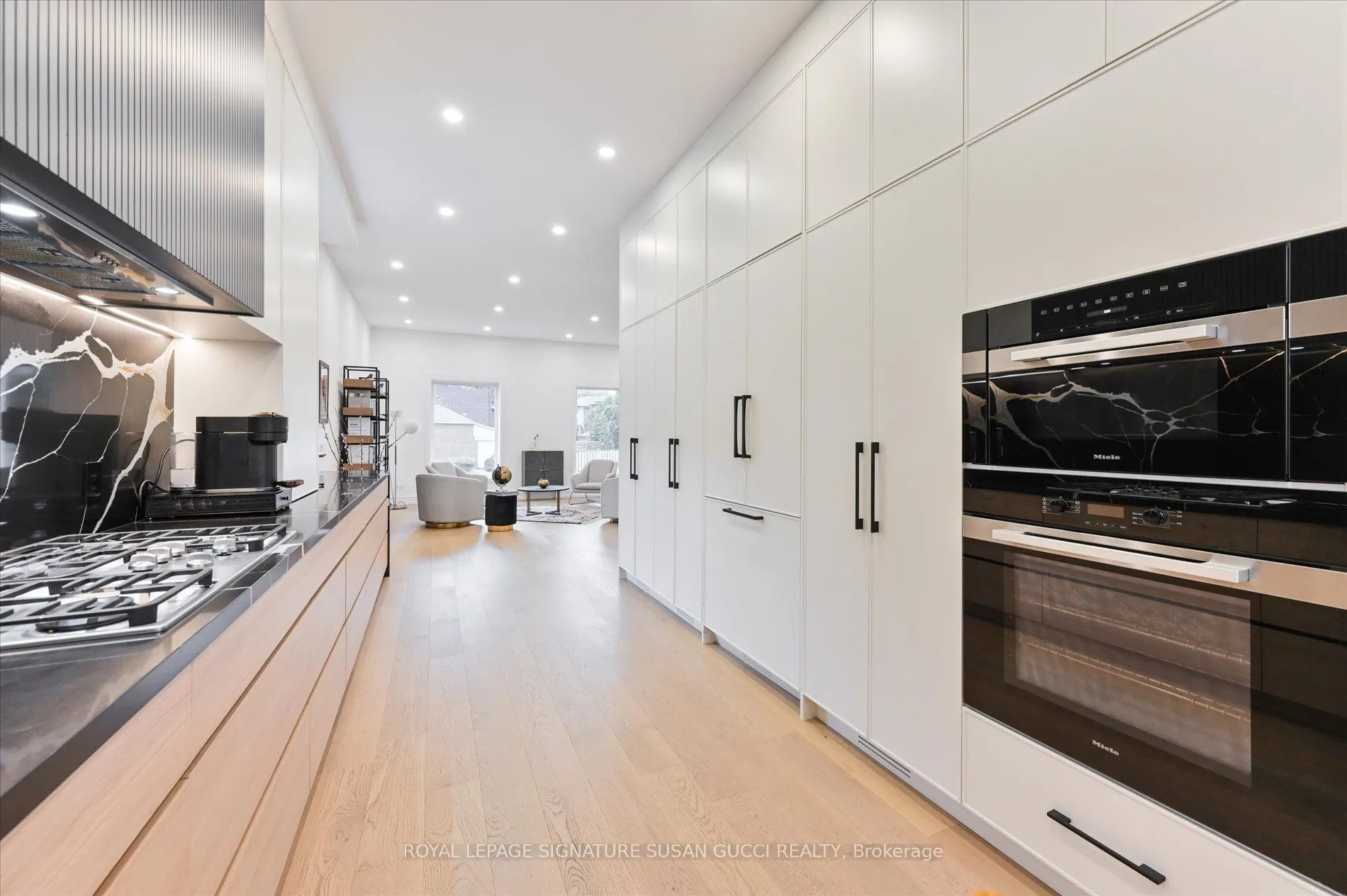 36 Glenshaw Crescent