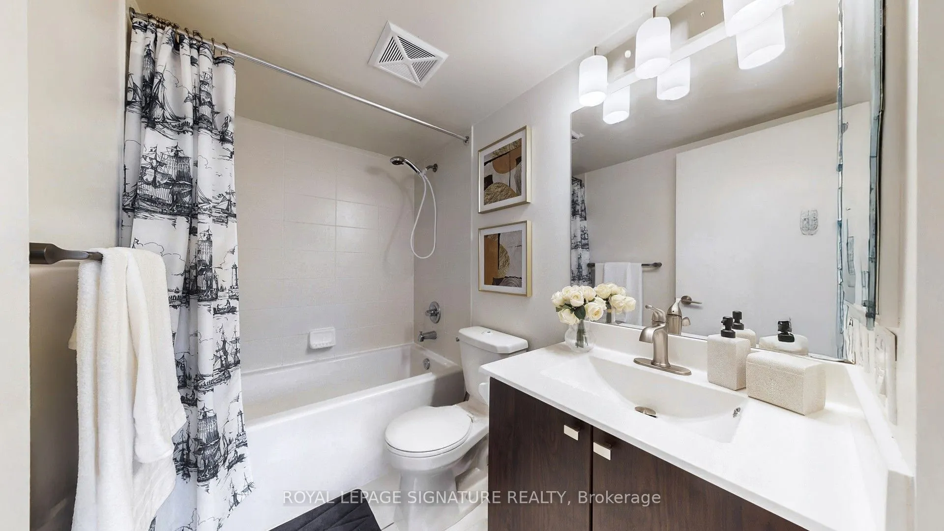 181 Village Green Square, #915