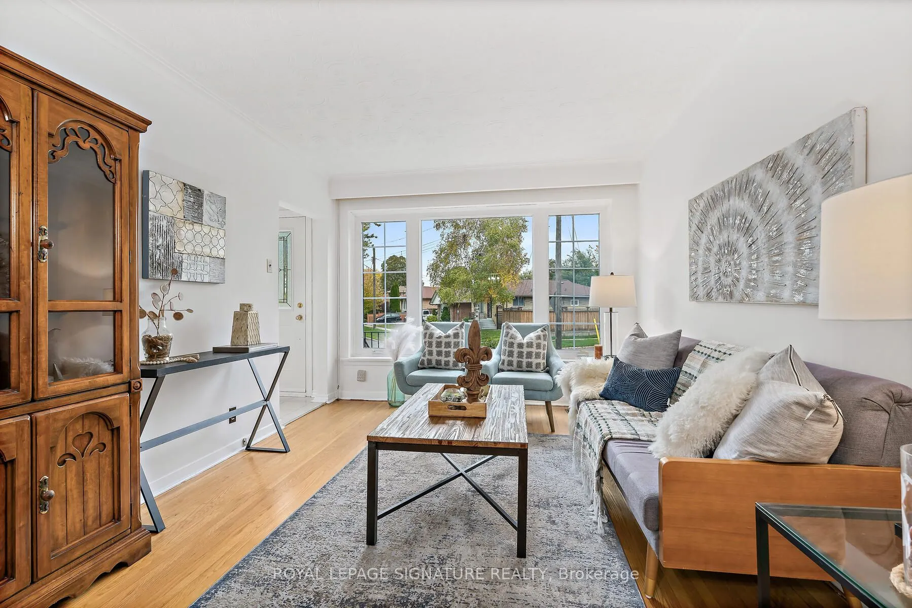 108 Rochman Boulevard