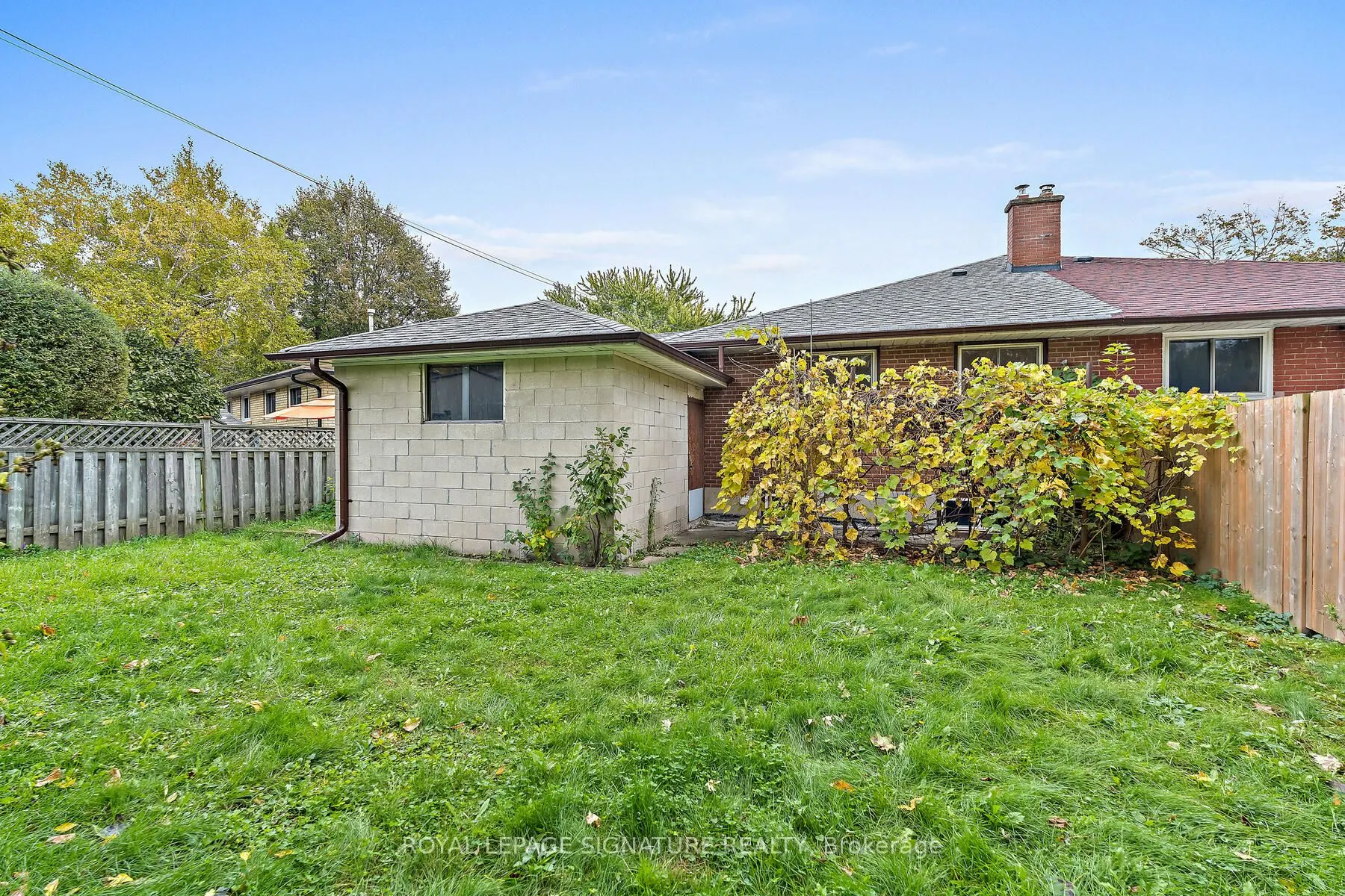 108 Rochman Boulevard