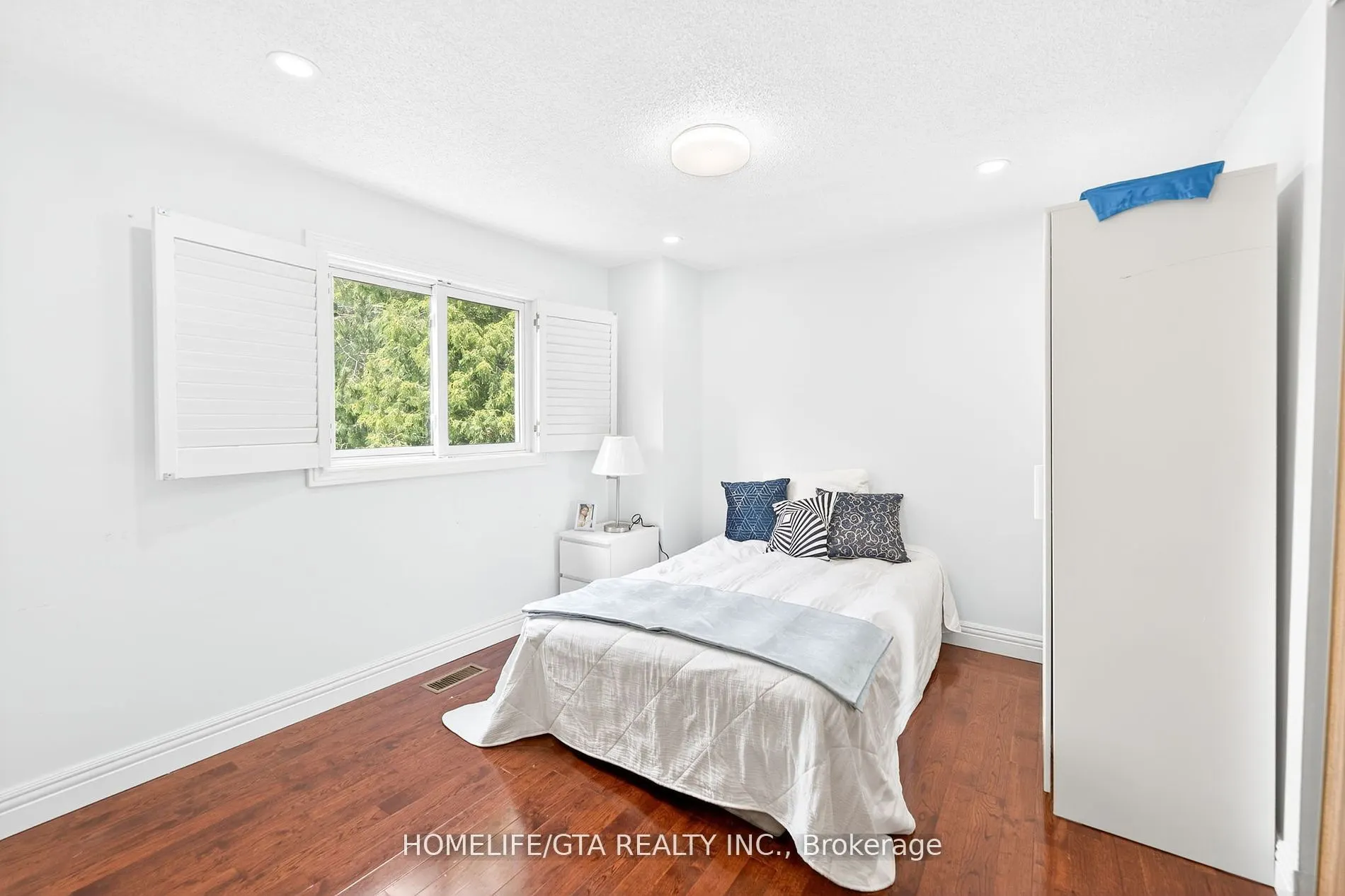 28 Glenheather Terrace