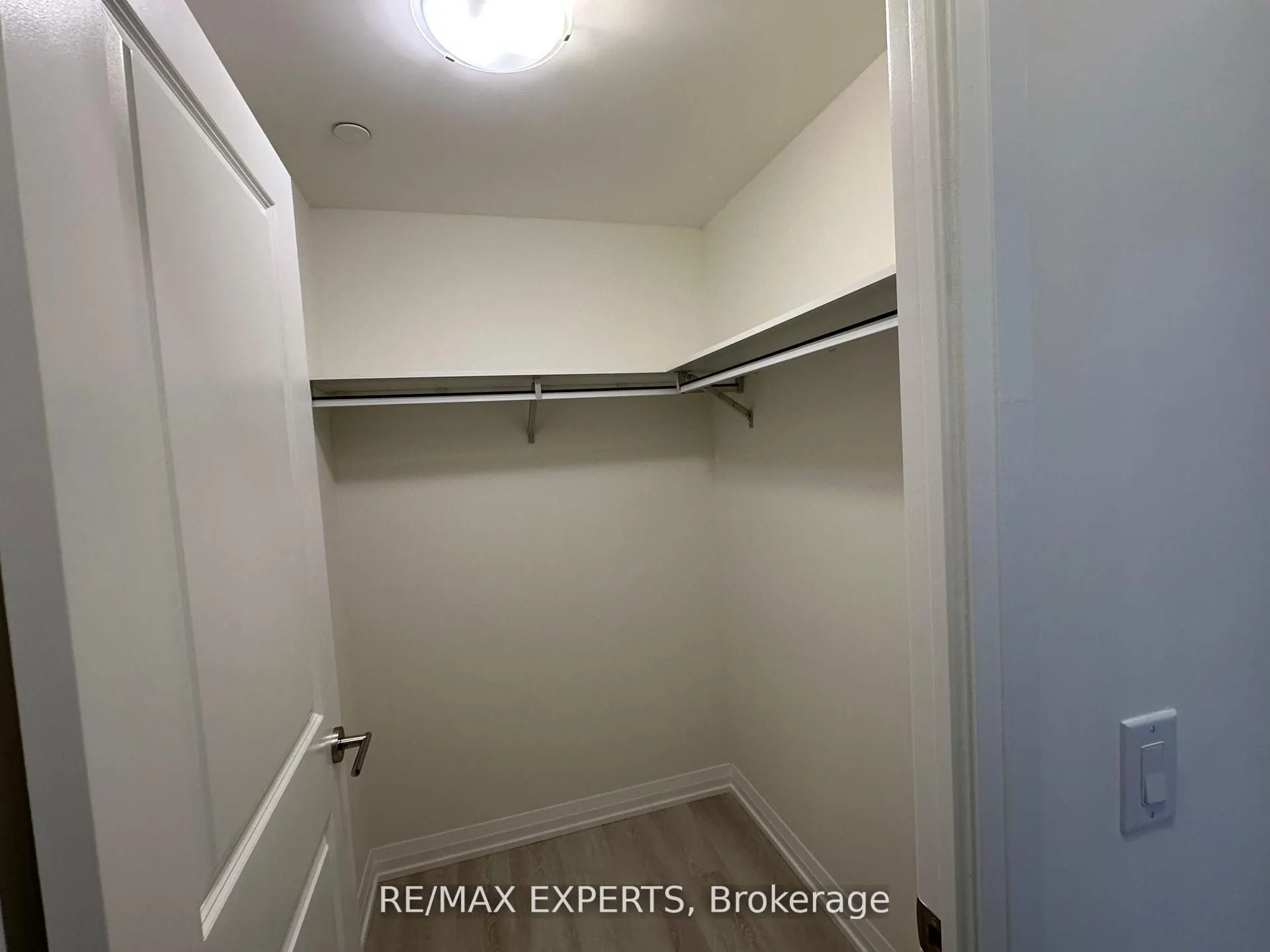 3260 Sheppard Avenue E, #308