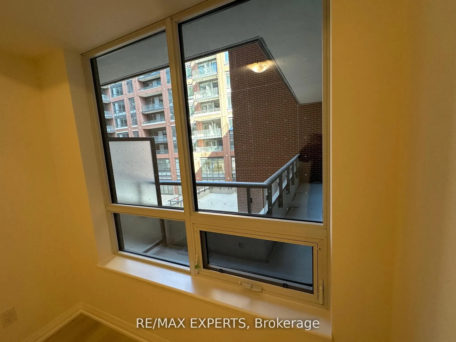 3260 Sheppard Avenue E, #308