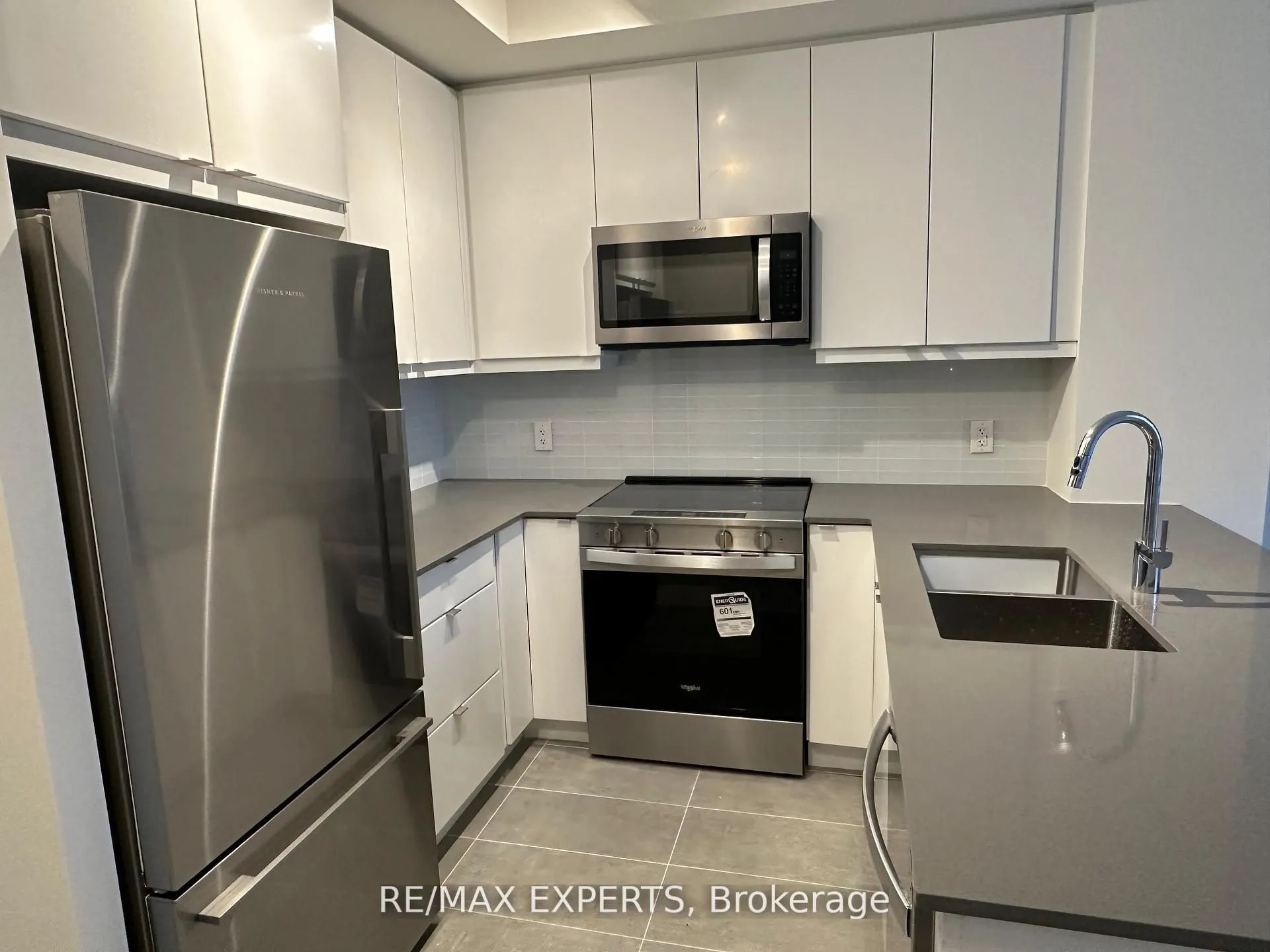 3260 Sheppard Avenue E, #308