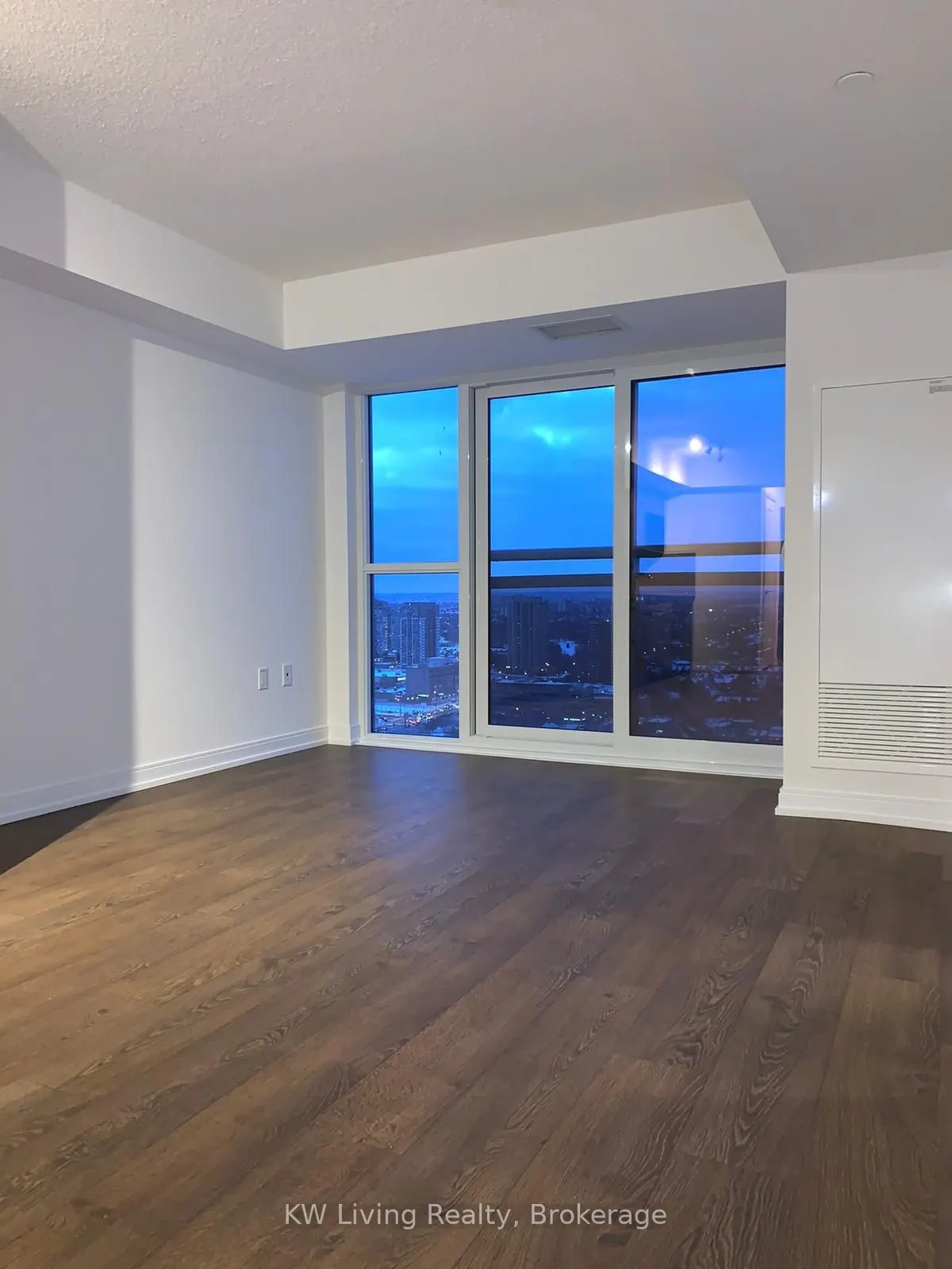 275 Village Green Square, #2818