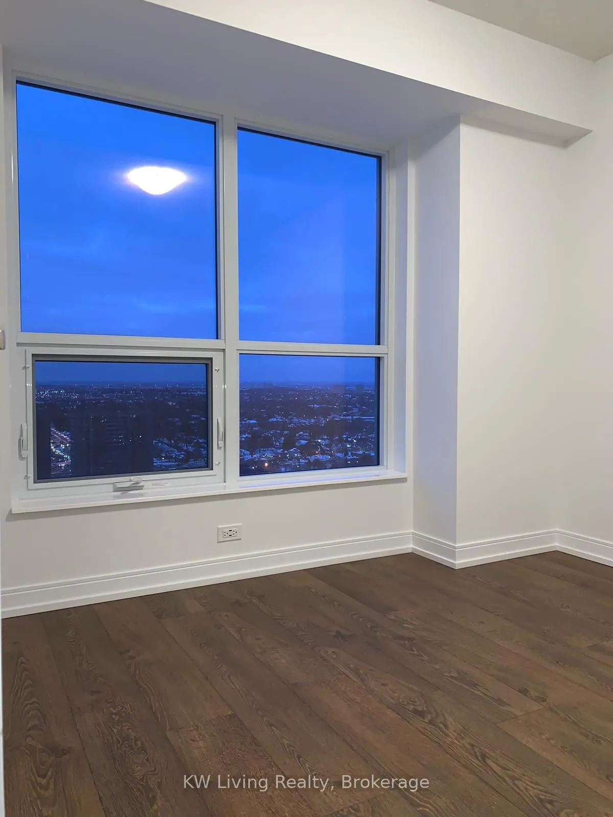 275 Village Green Square, #2818