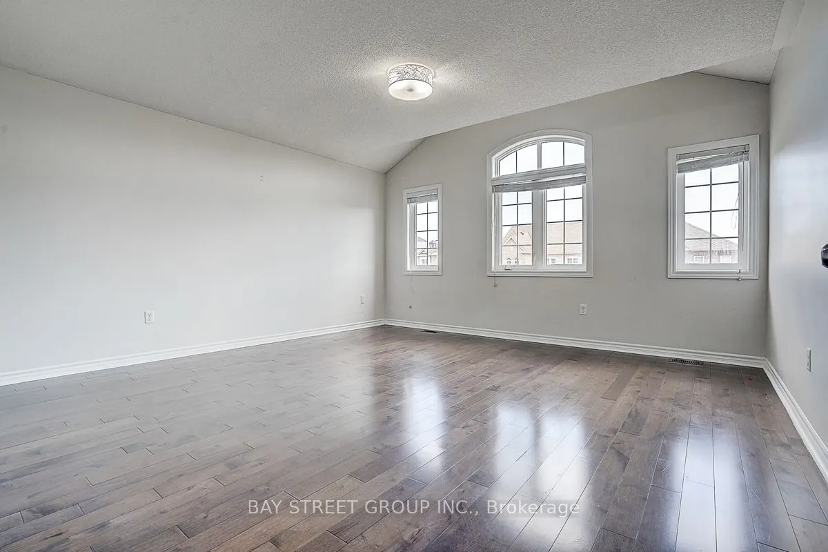 852 William Lee Avenue