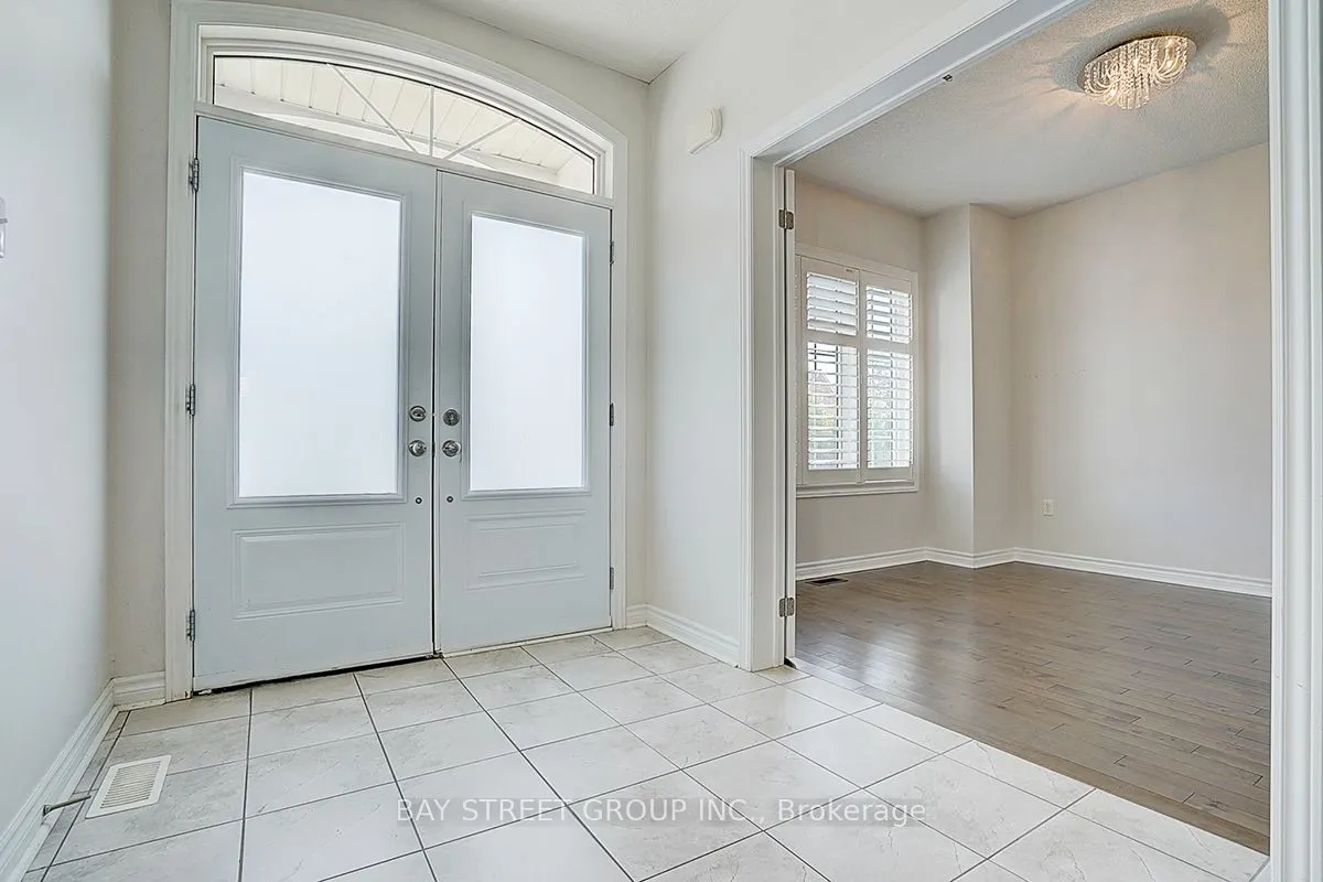 852 William Lee Avenue