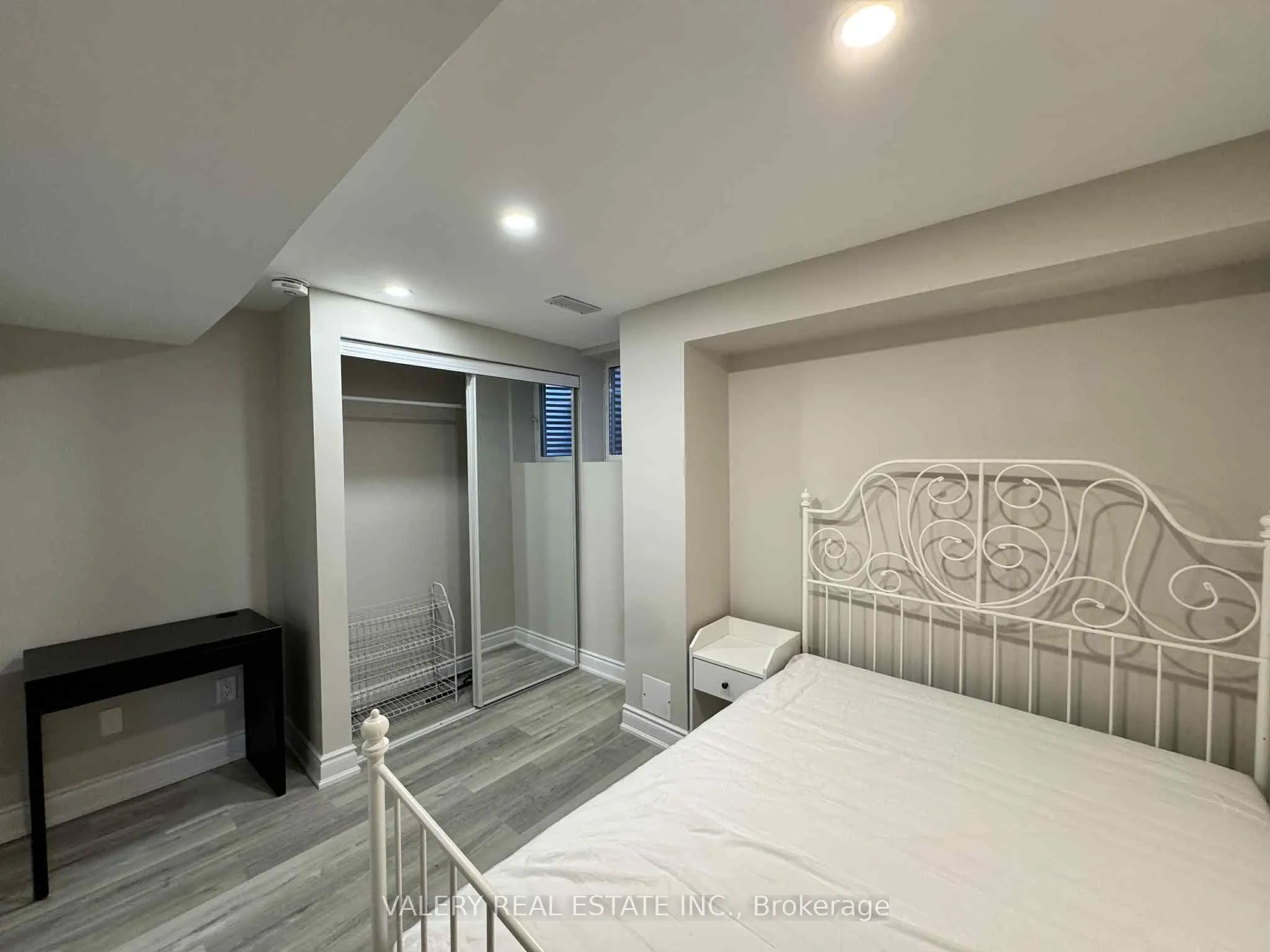 88 Telegraph Drive, #Basement