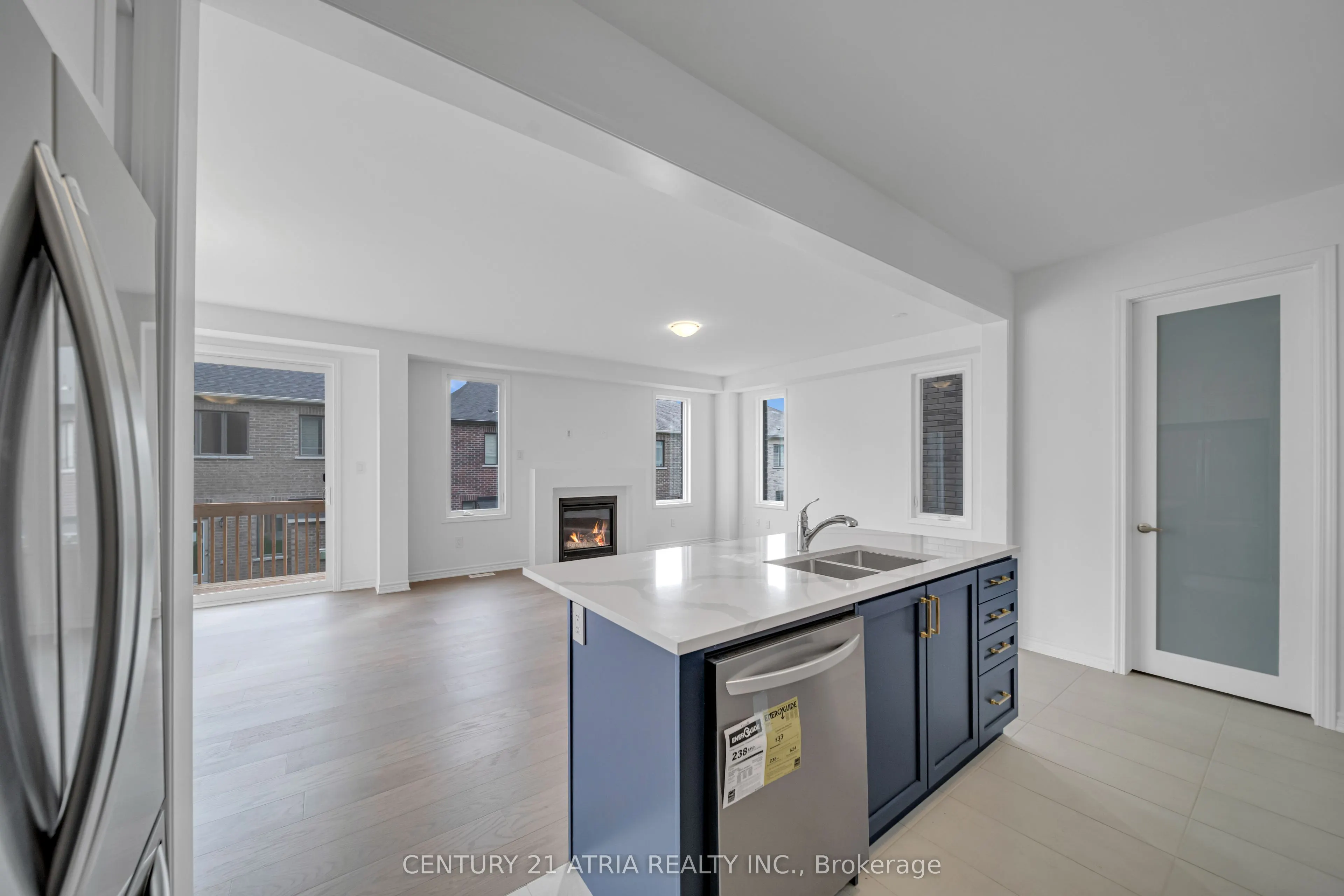 1349 Glamorgan Manor