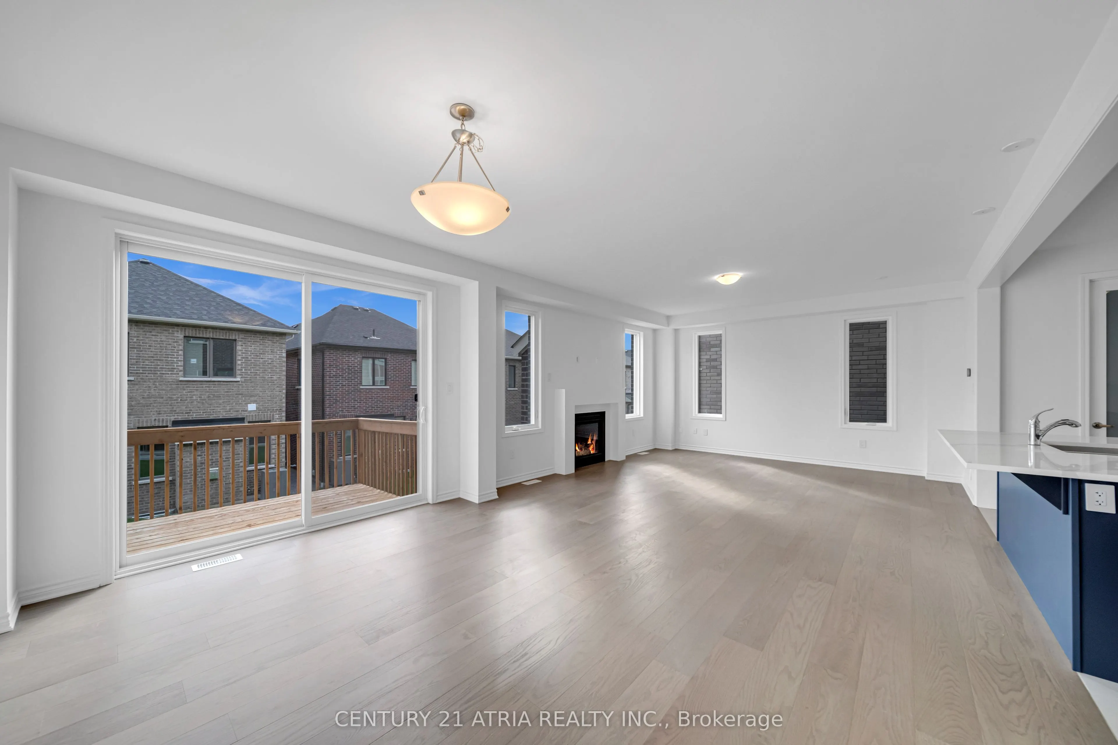 1349 Glamorgan Manor