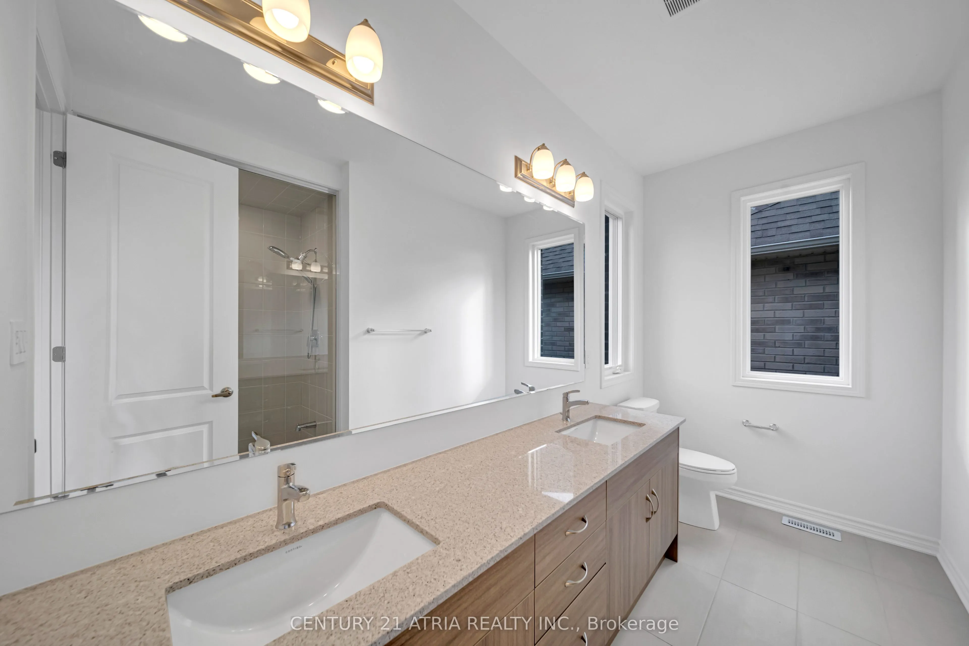 1349 Glamorgan Manor