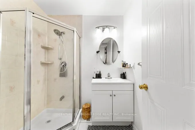 6400 Lawrence Avenue E, #15