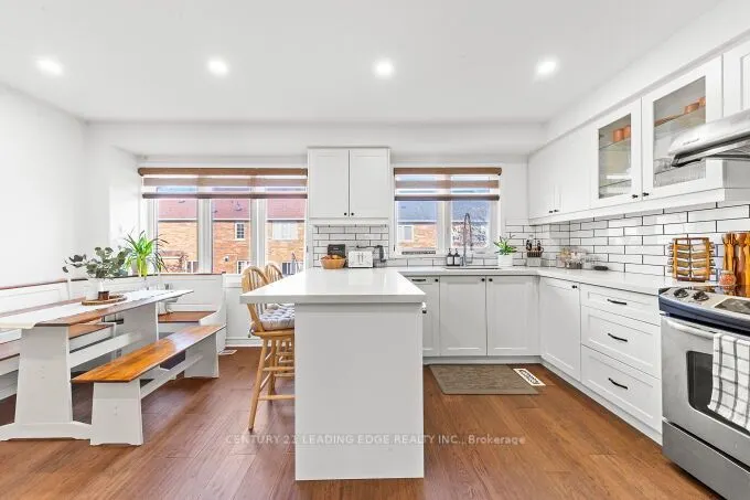 6400 Lawrence Avenue E, #15