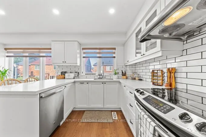 6400 Lawrence Avenue E, #15