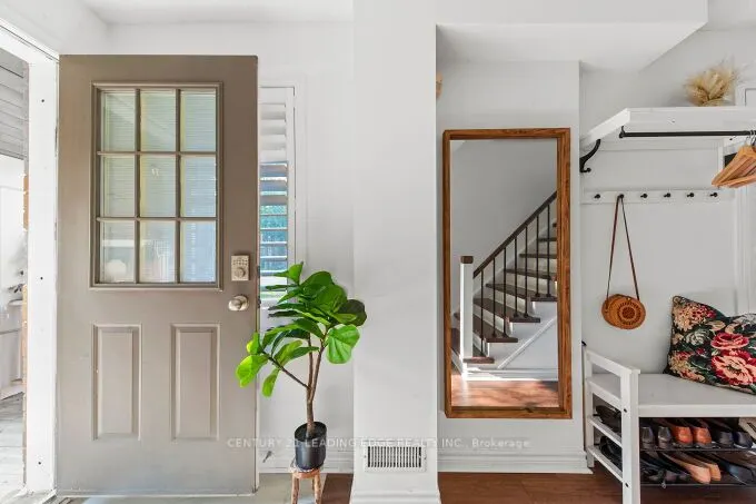 6400 Lawrence Avenue E, #15