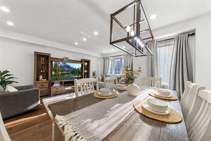 6400 Lawrence Avenue E, #15