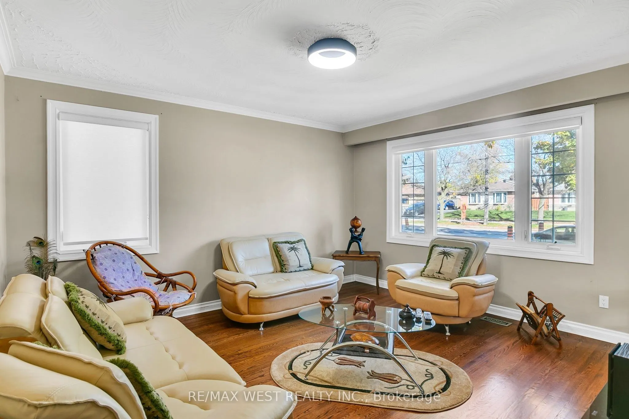 866 Scarborough Golf Clb Road