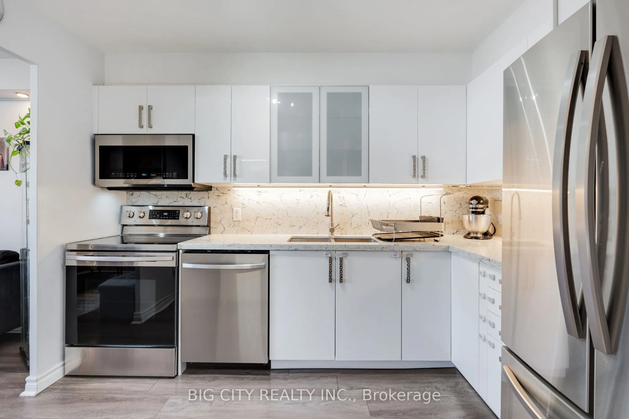 2550 Pharmacy Avenue, #310