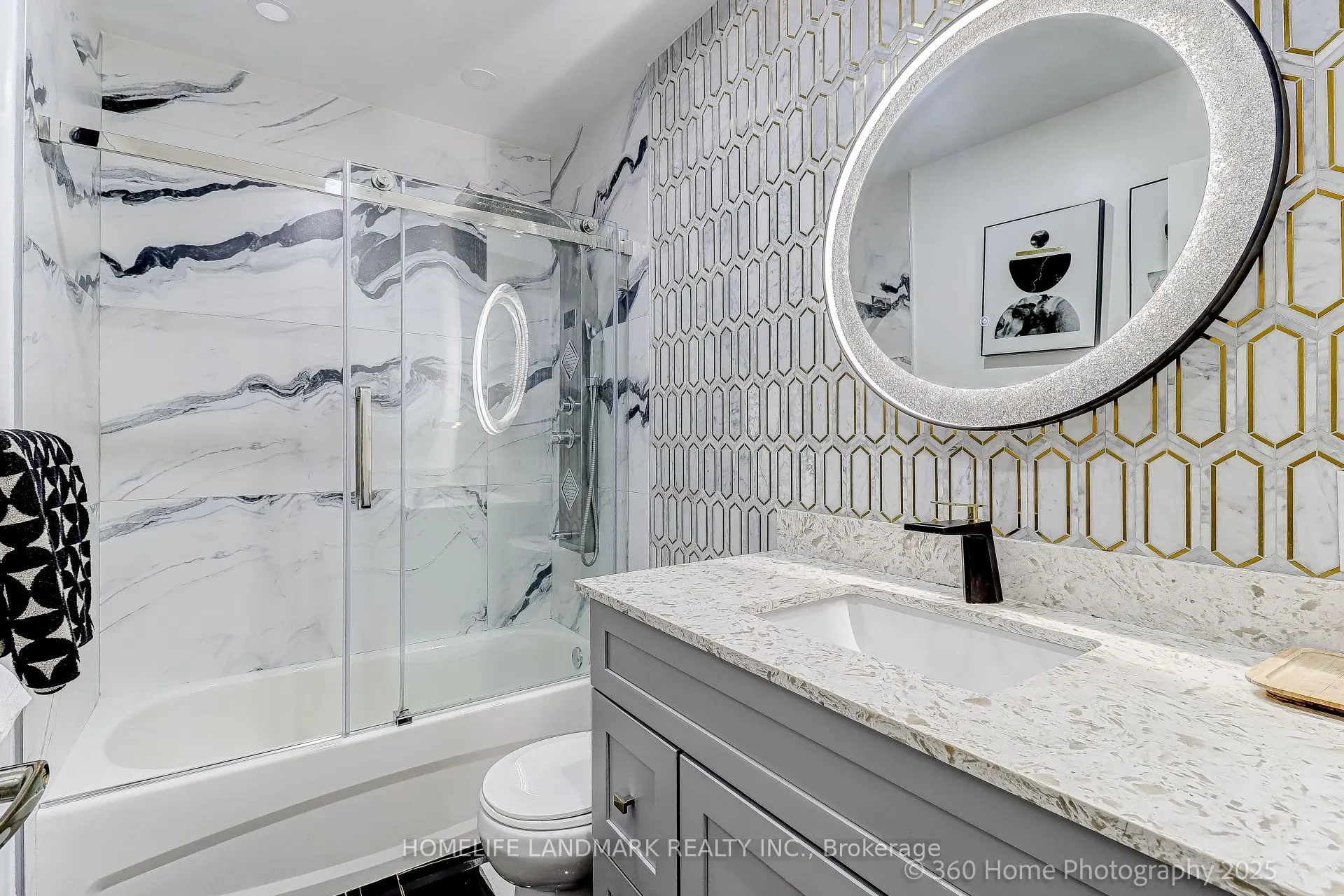 361 Birchmount Road, #3