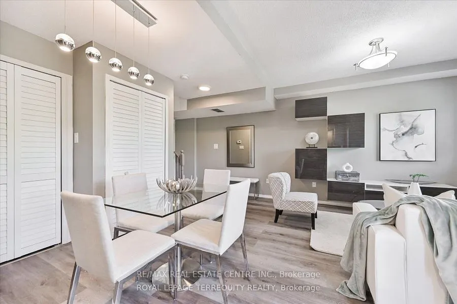 42 pinery Trail, #104