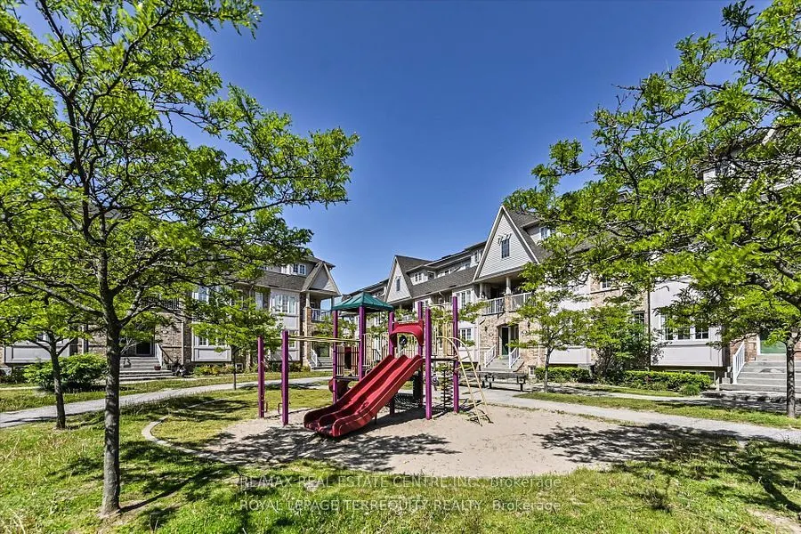 42 pinery Trail, #104