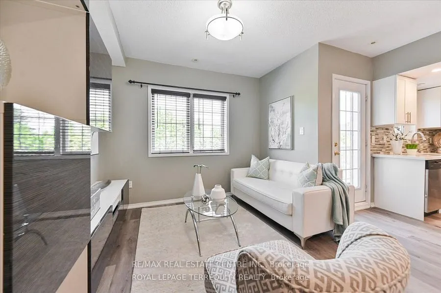 42 pinery Trail, #104