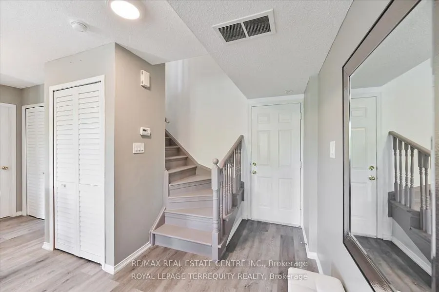 42 pinery Trail, #104