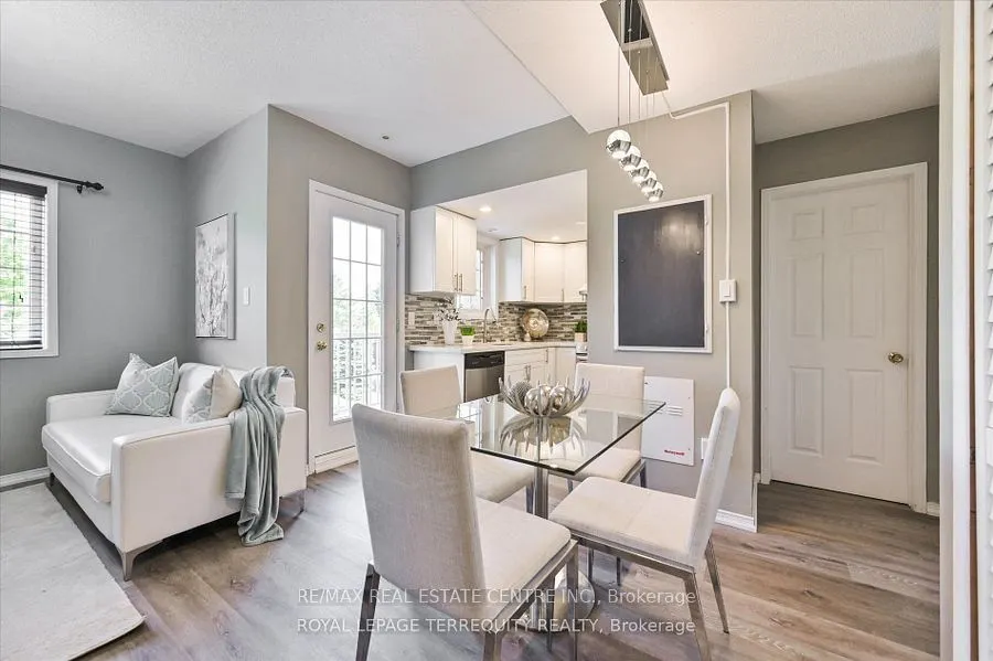 42 pinery Trail, #104