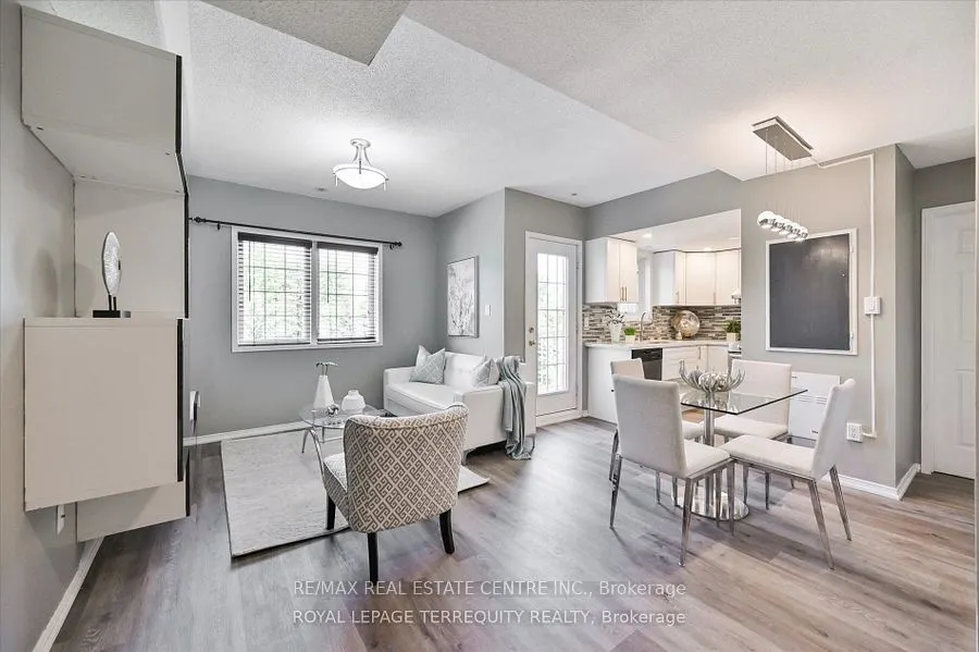 42 pinery Trail, #104