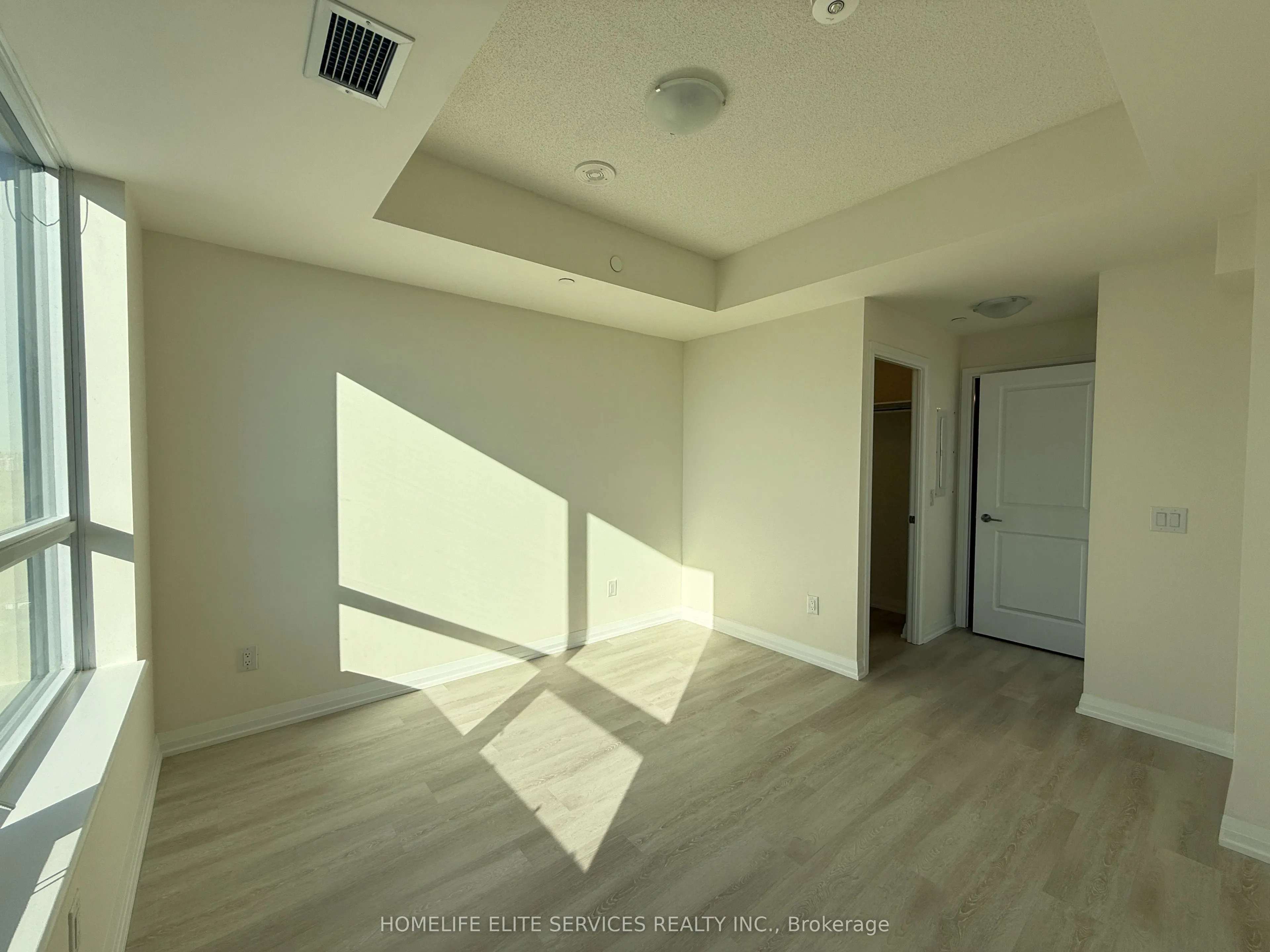 3260 Sheppard Avenue E, #1709