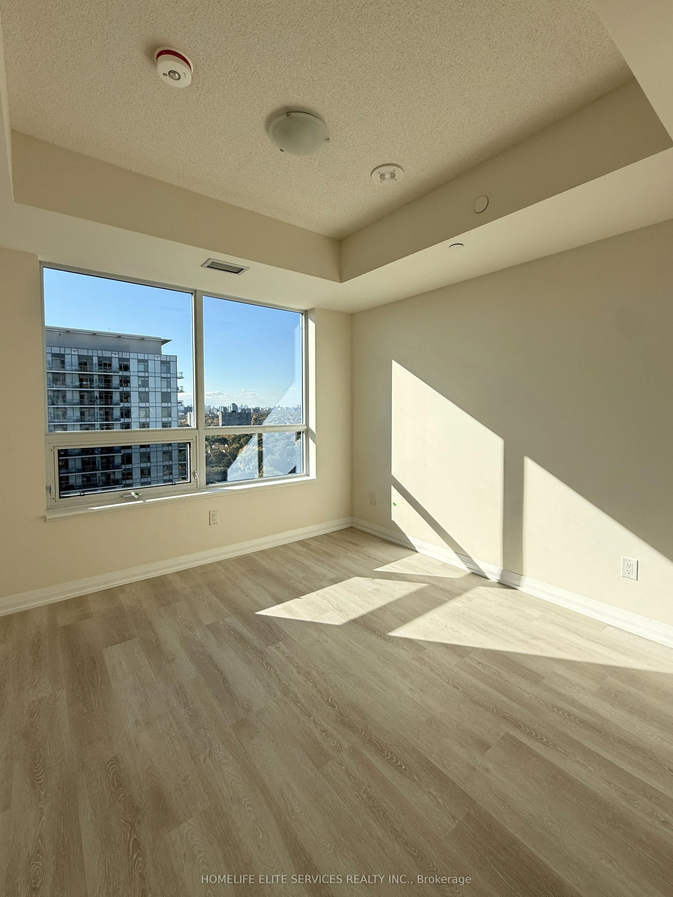 3260 Sheppard Avenue E, #1709