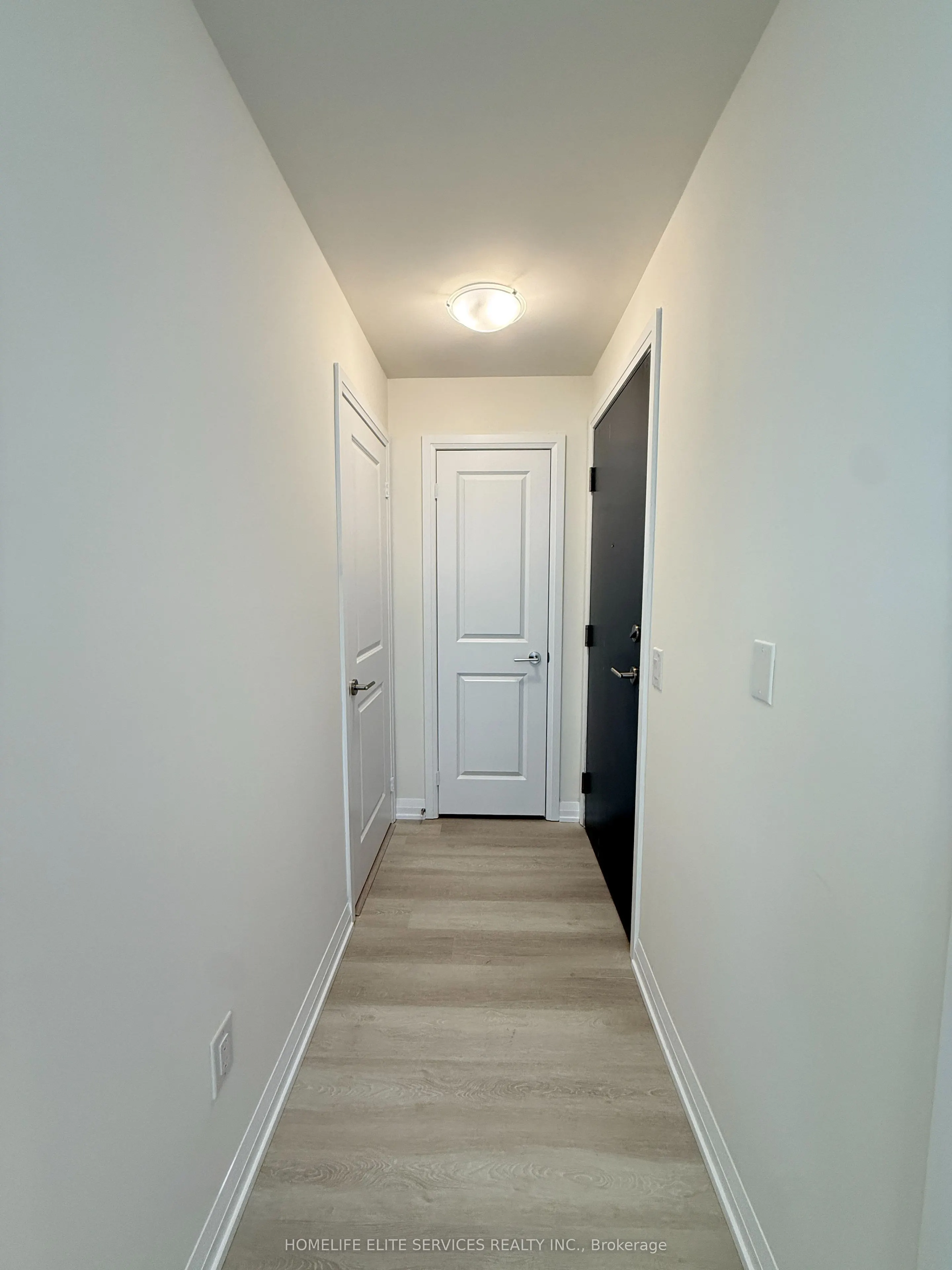 3260 Sheppard Avenue E, #1709