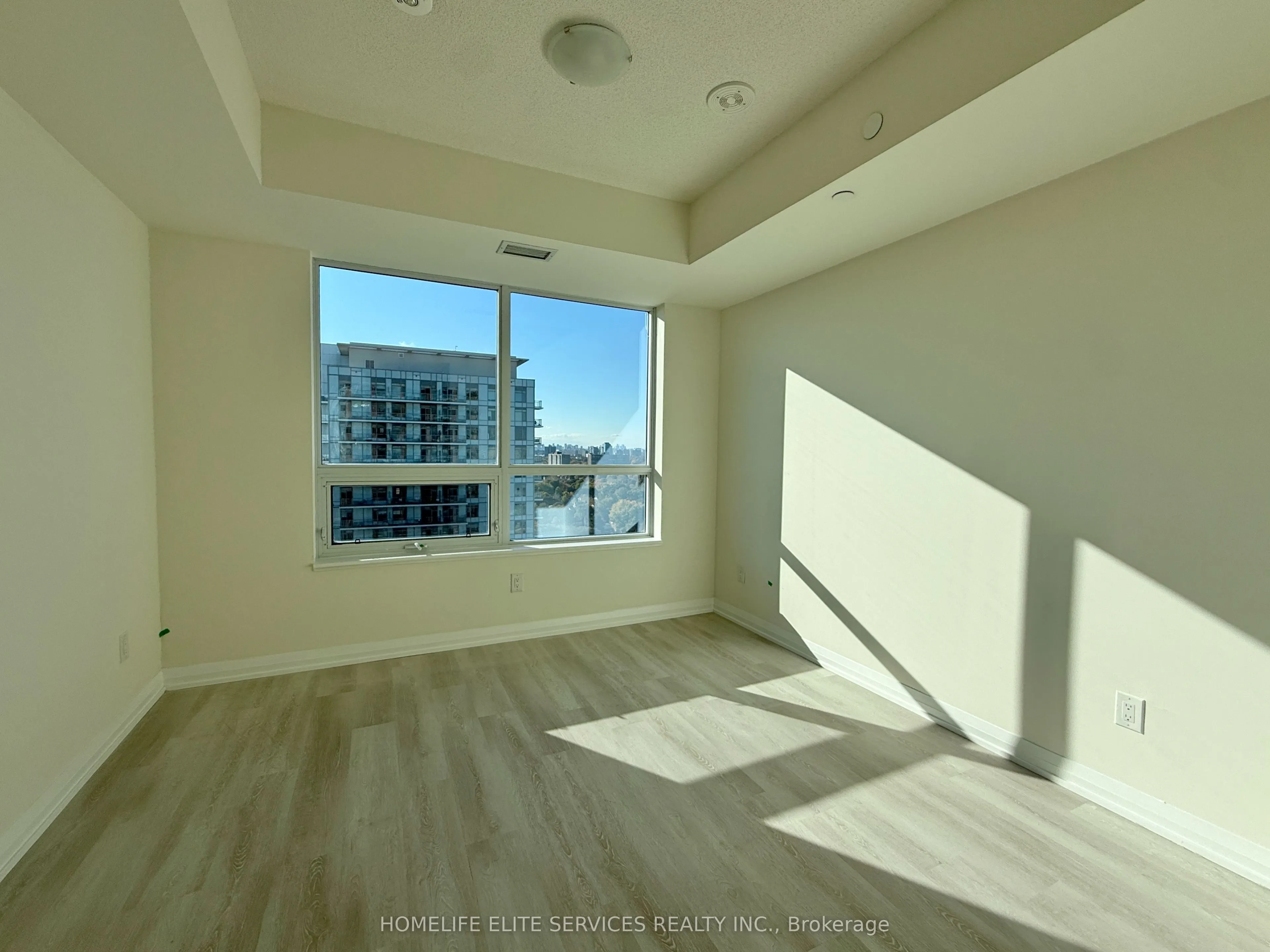 3260 Sheppard Avenue E, #1709