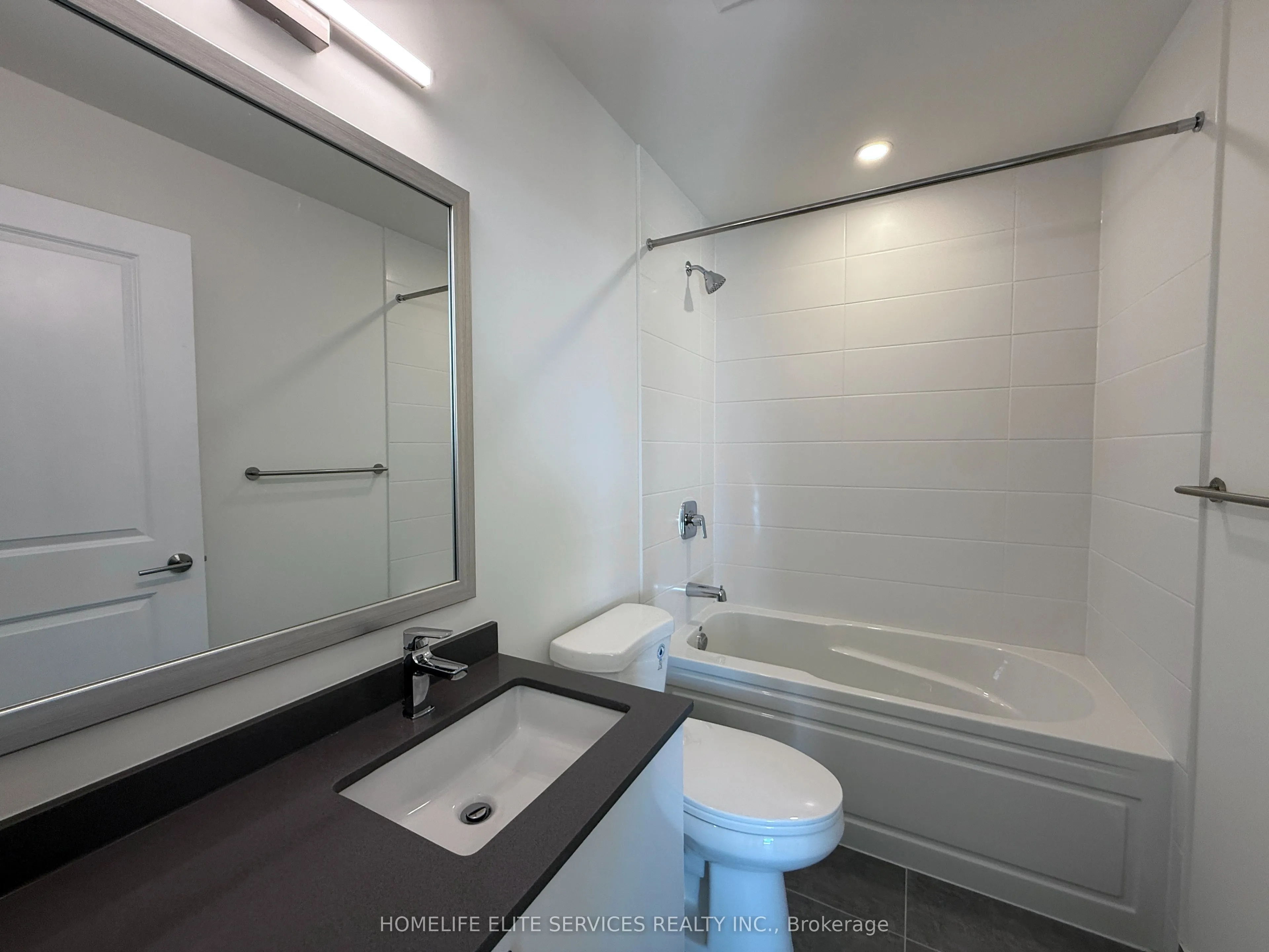 3260 Sheppard Avenue E, #1709