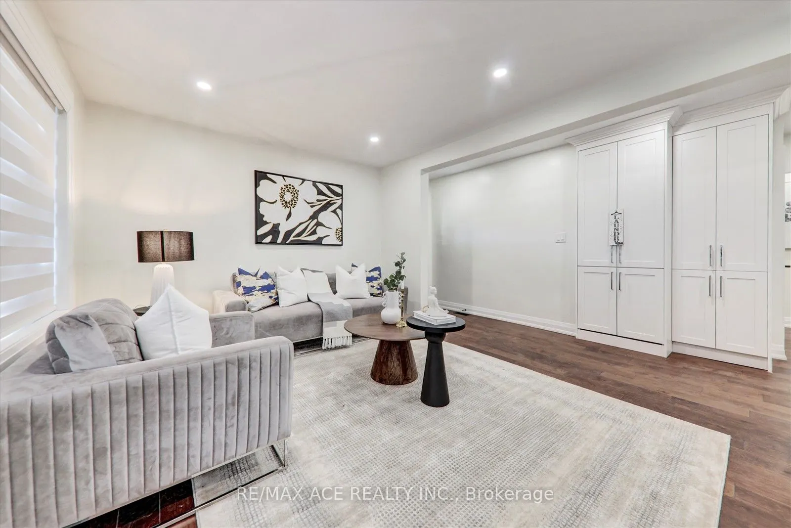 19 Blakemanor Boulevard