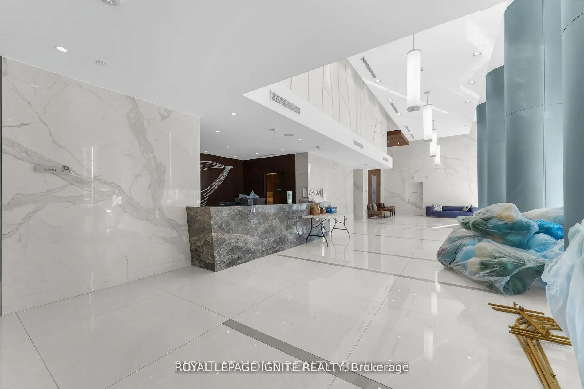 255 Village Green Square, #1007