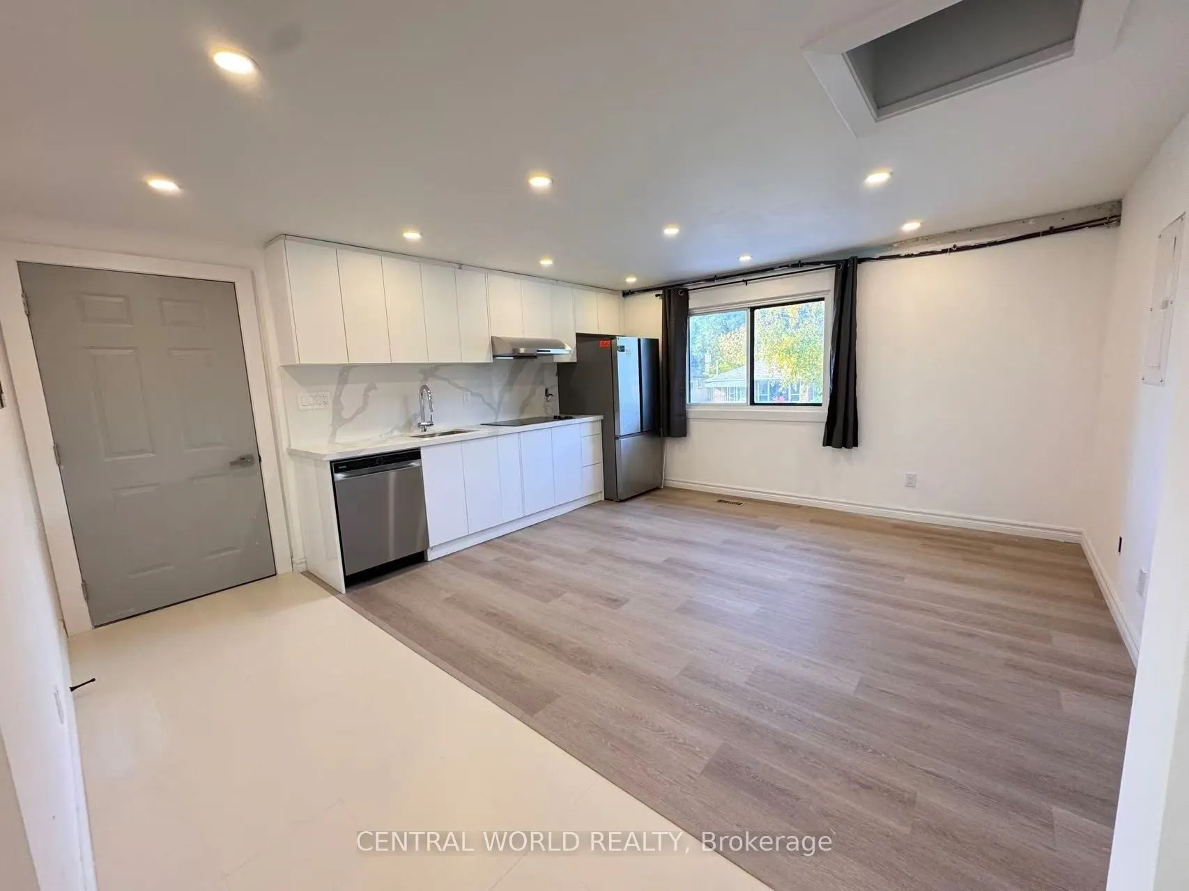 15 Neddie Drive, #2nd Floor