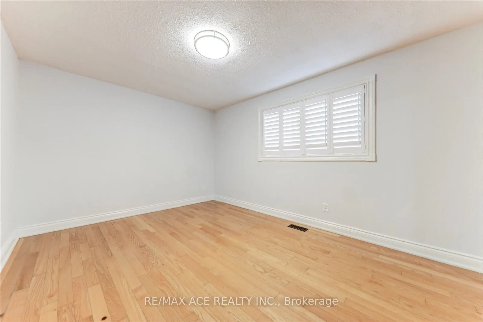 418 Military Trail, #Main