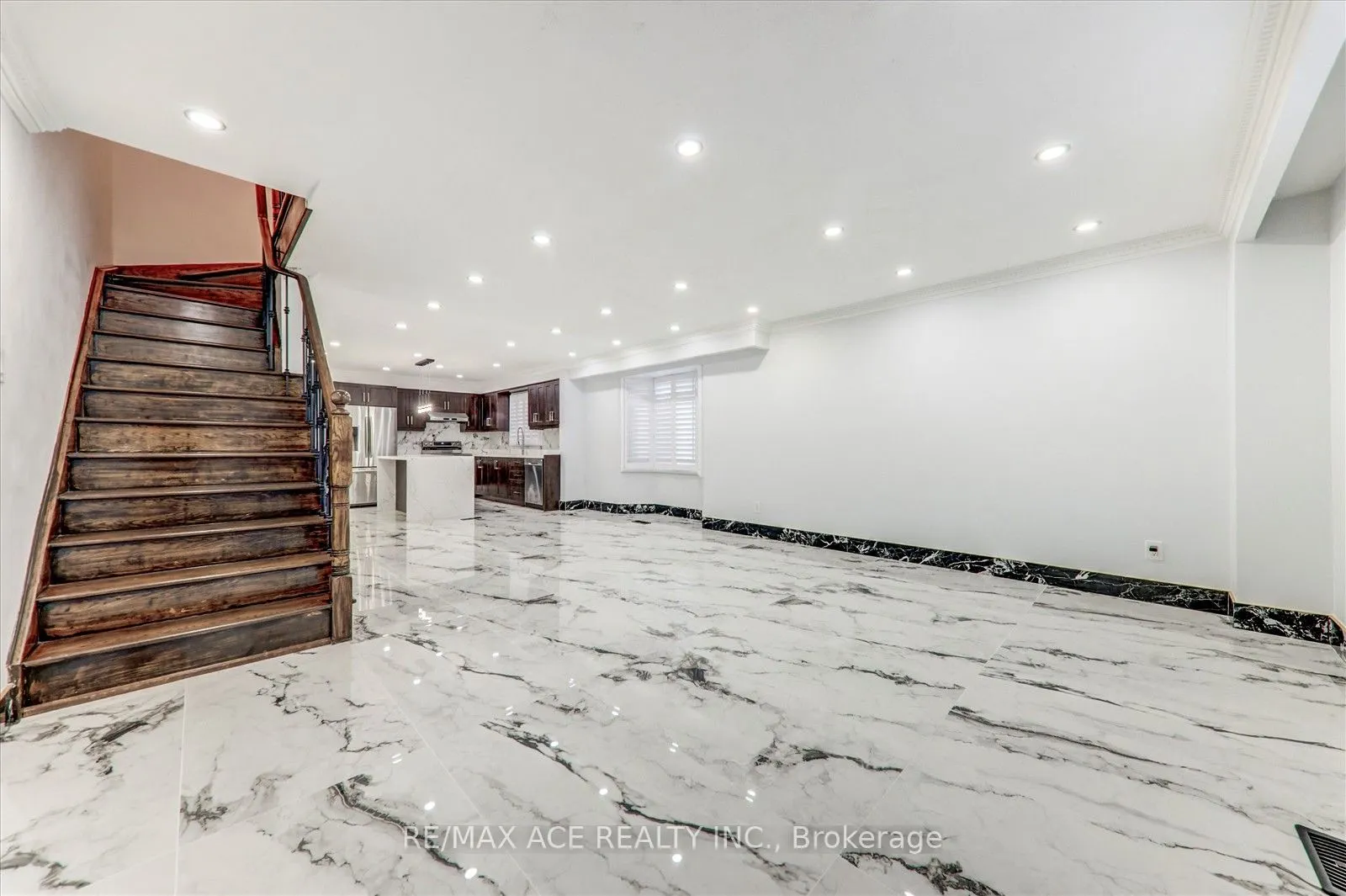 418 Military Trail, #Main