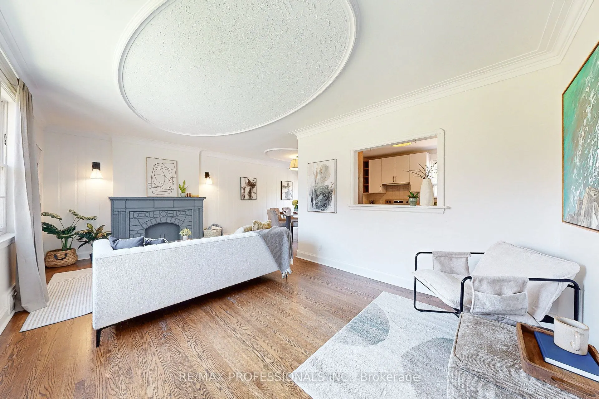 146 Pinegrove Avenue