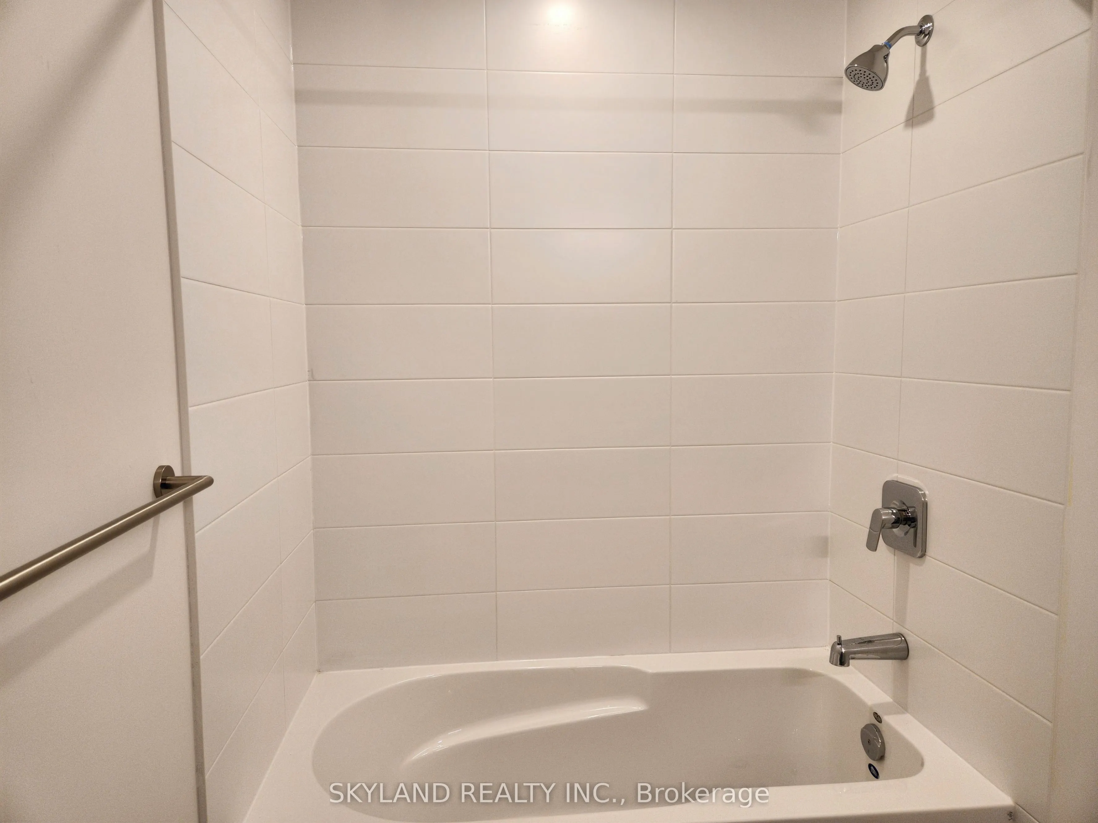 3260 Sheppard Avenue E, #707